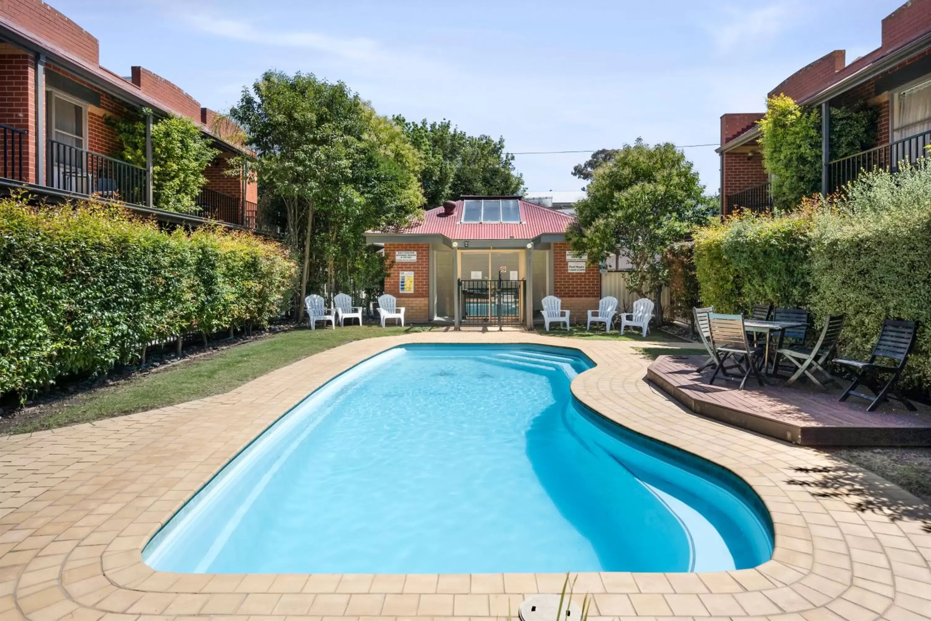 Swimming Pool in National Hotel Complex Bendigo