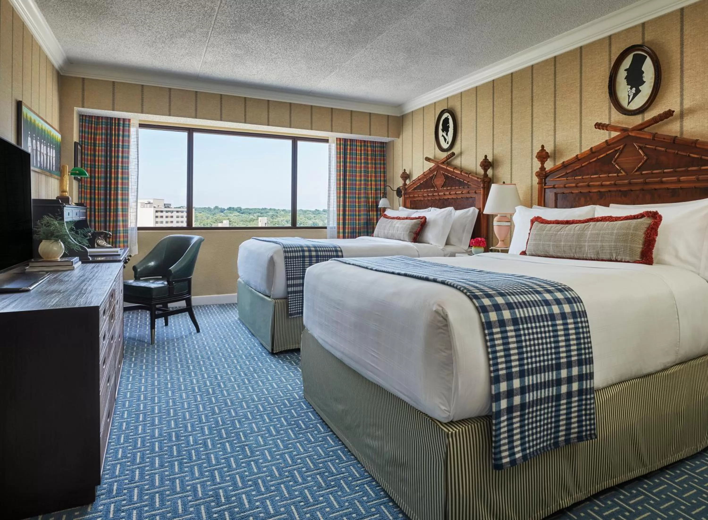 Queen Room with Two Queen Beds in Graduate by Hilton Iowa City