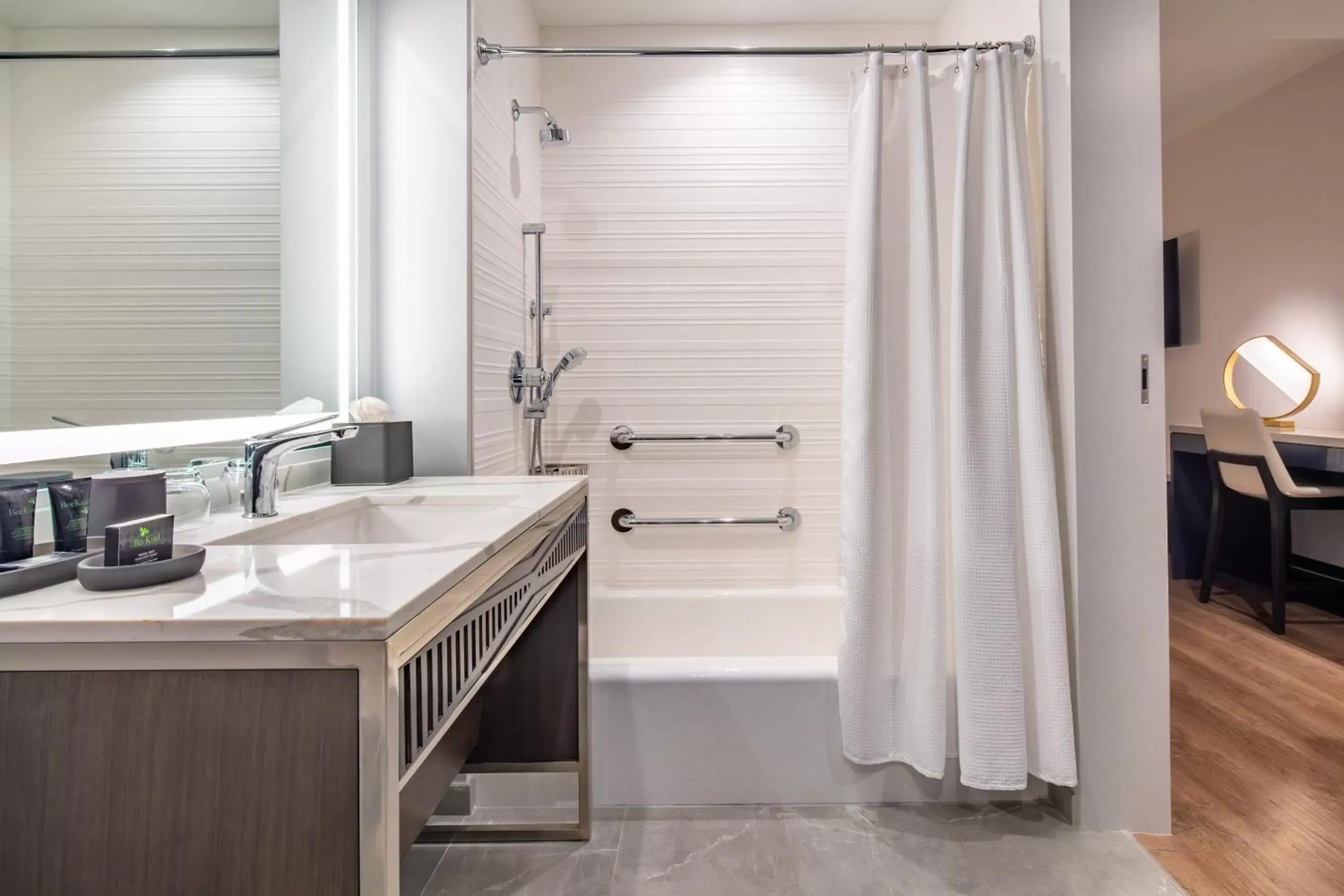 Bathroom in Hyatt Centric Las Olas Fort Lauderdale