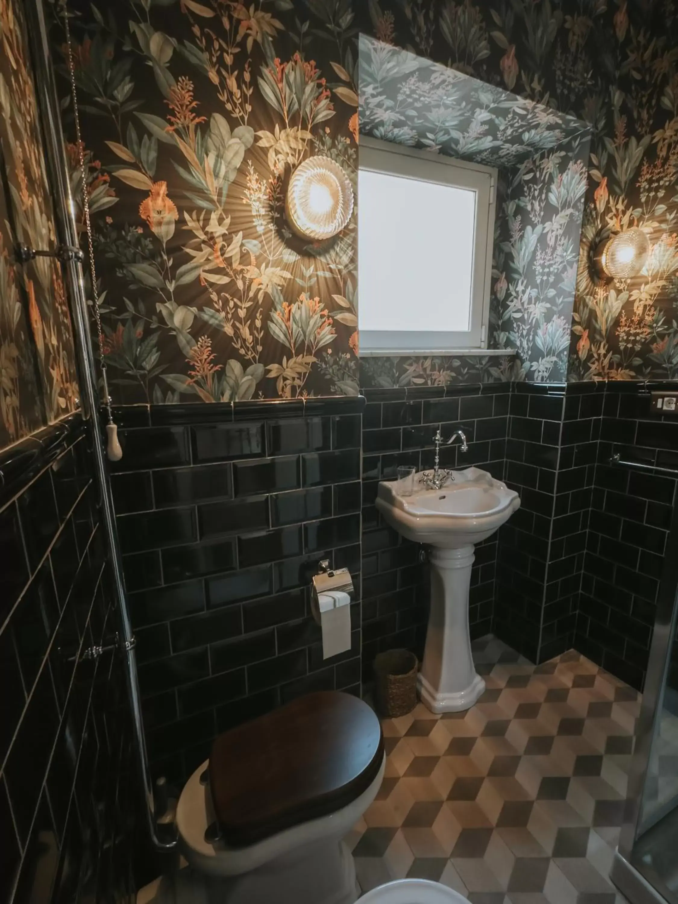 Toilet, Bathroom in Locanda della Vittoria