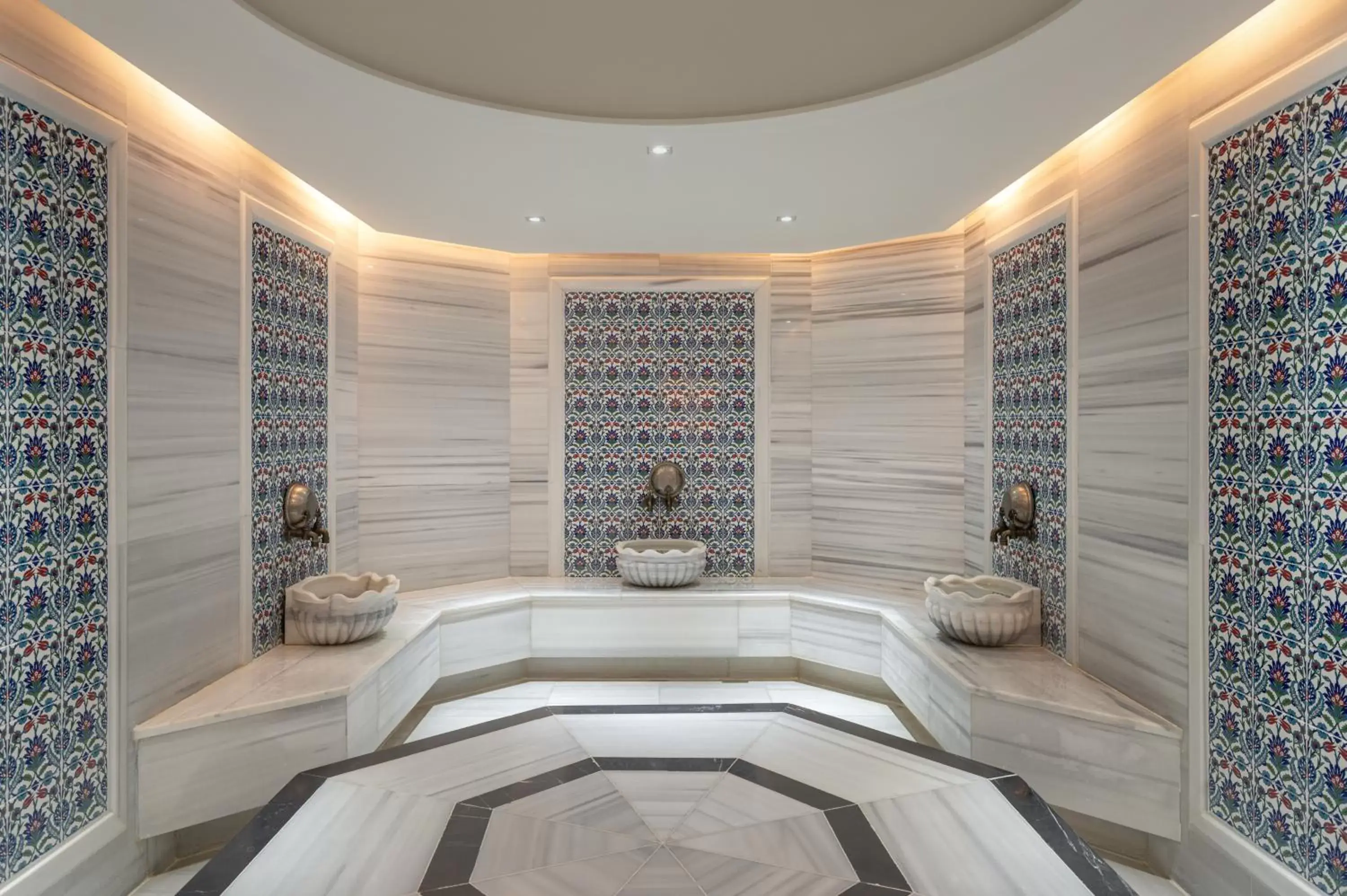 Spa and wellness centre/facilities in Ramada by Wyndham Erbil Gulan Street