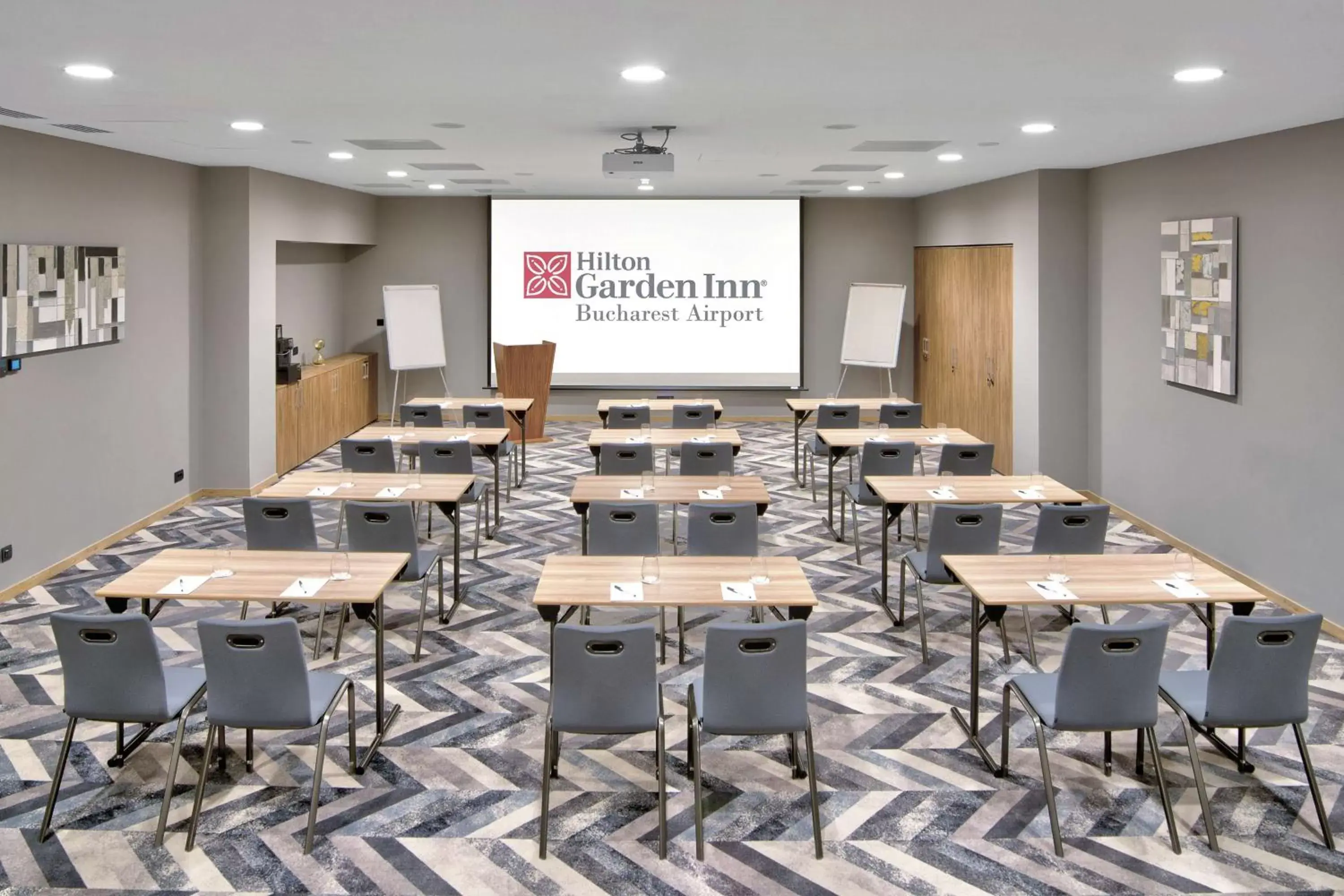 Meeting/conference room in Hilton Garden Inn Bucharest Airport