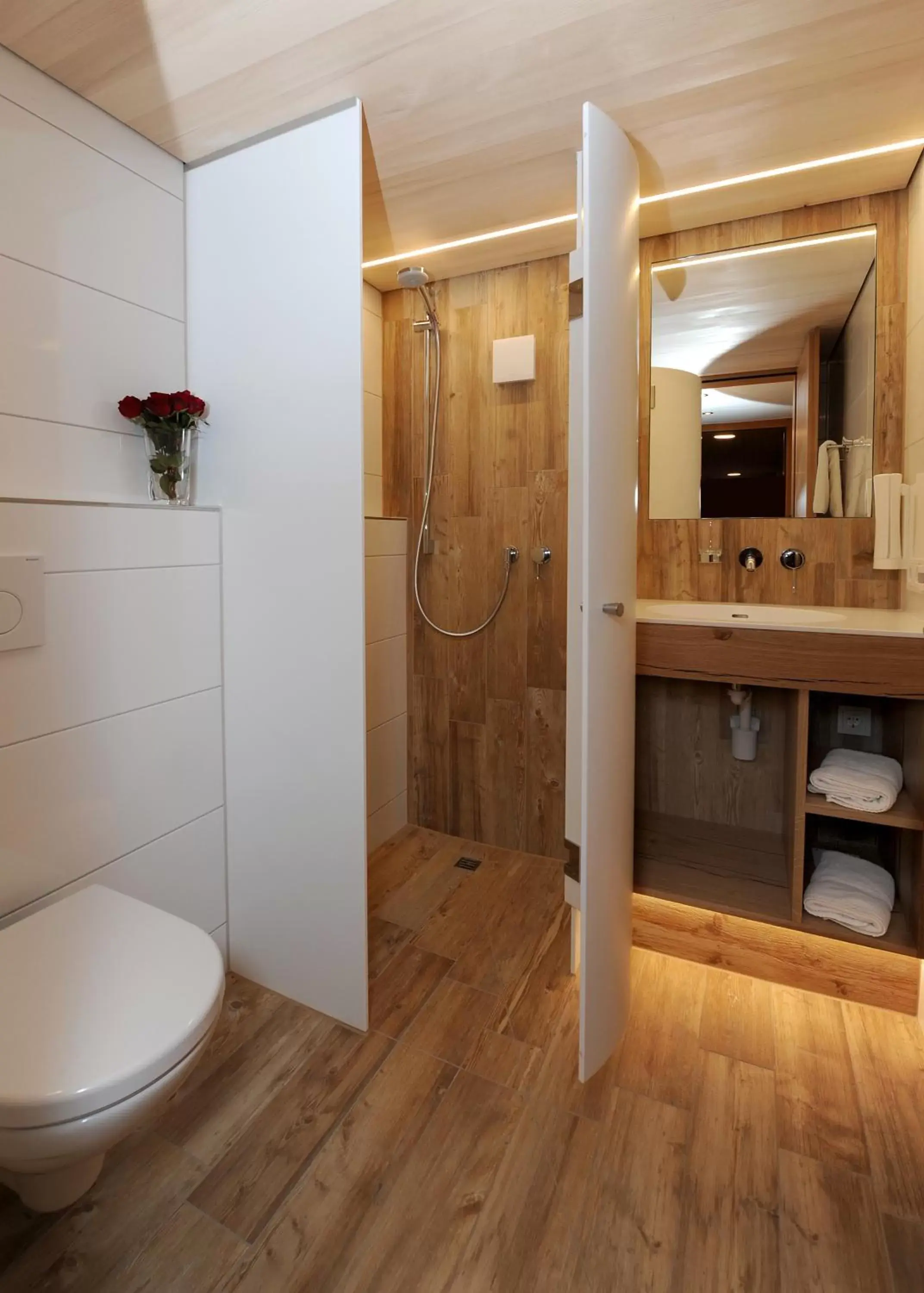 Small Double Room in Hotel St Hubertus Small Double Room in Hotel St Hubertus