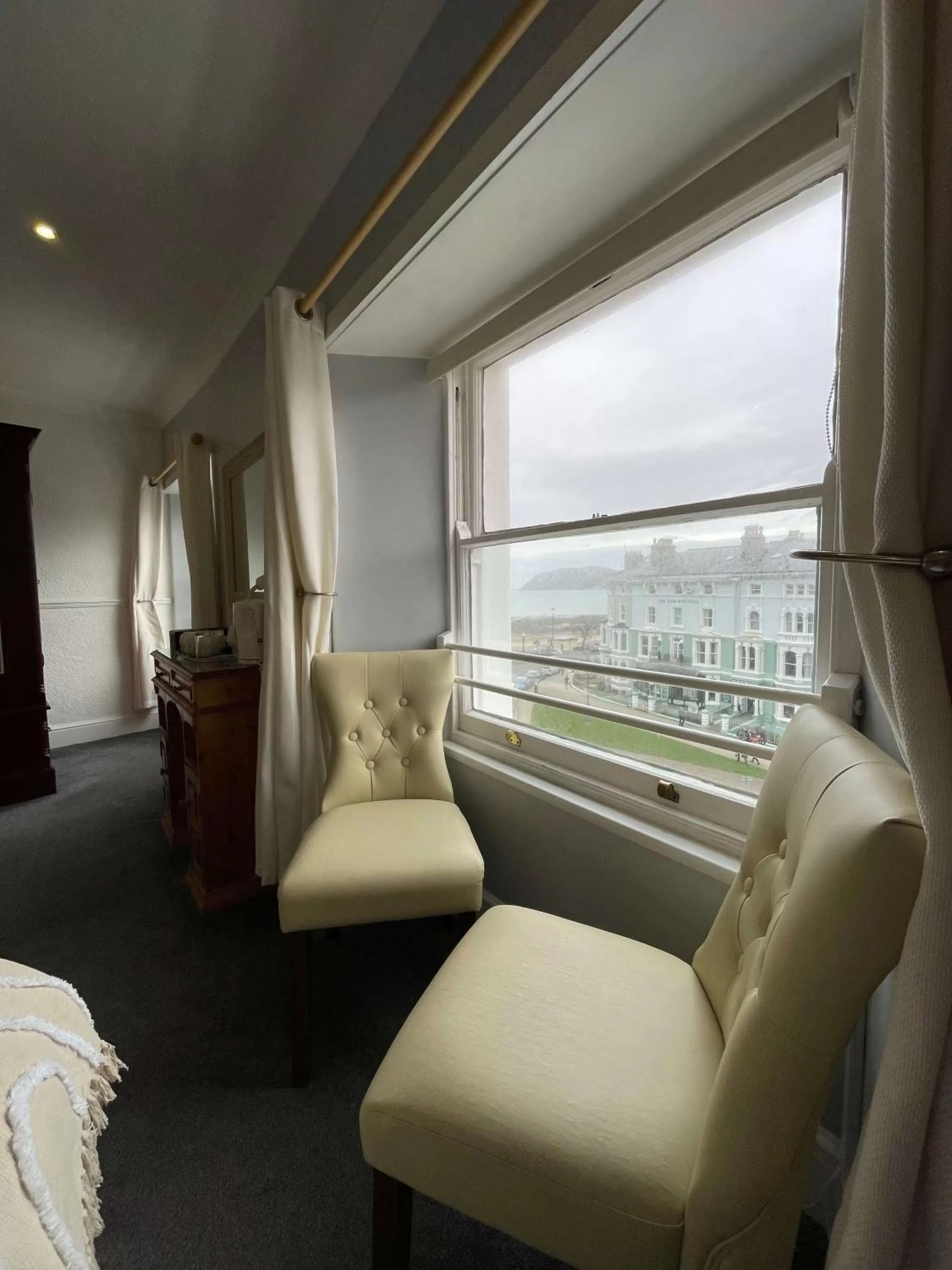 Sea view in Montclare