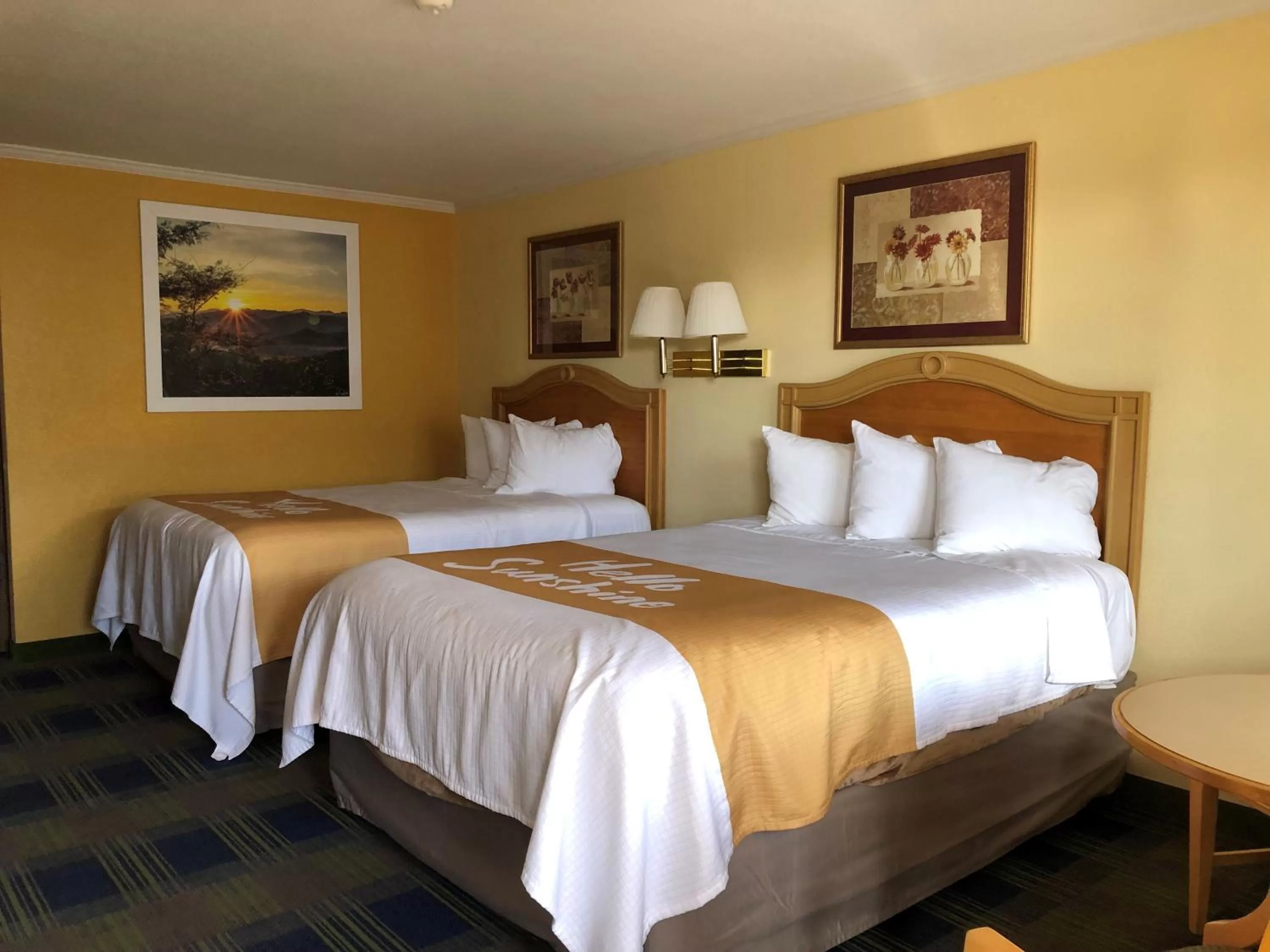 Bed in Days Inn by Wyndham Alamogordo White Sands