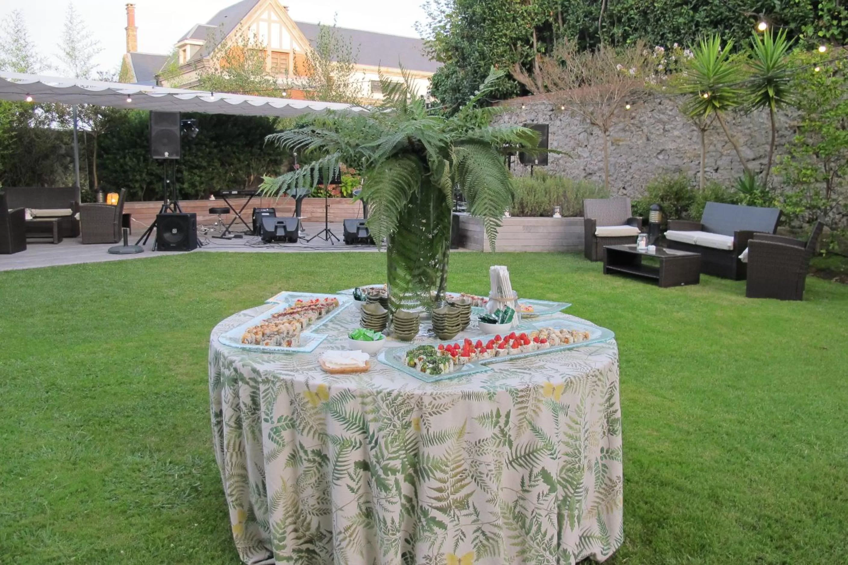 Garden in Gran Hotel Victoria