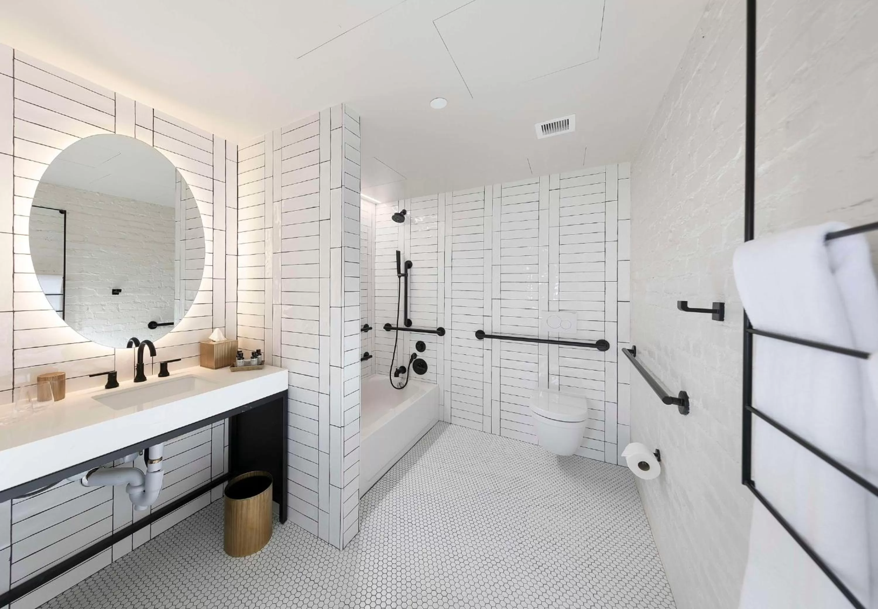 Bathroom in The Wayfarer Downtown LA, Tapestry Collection by Hilton