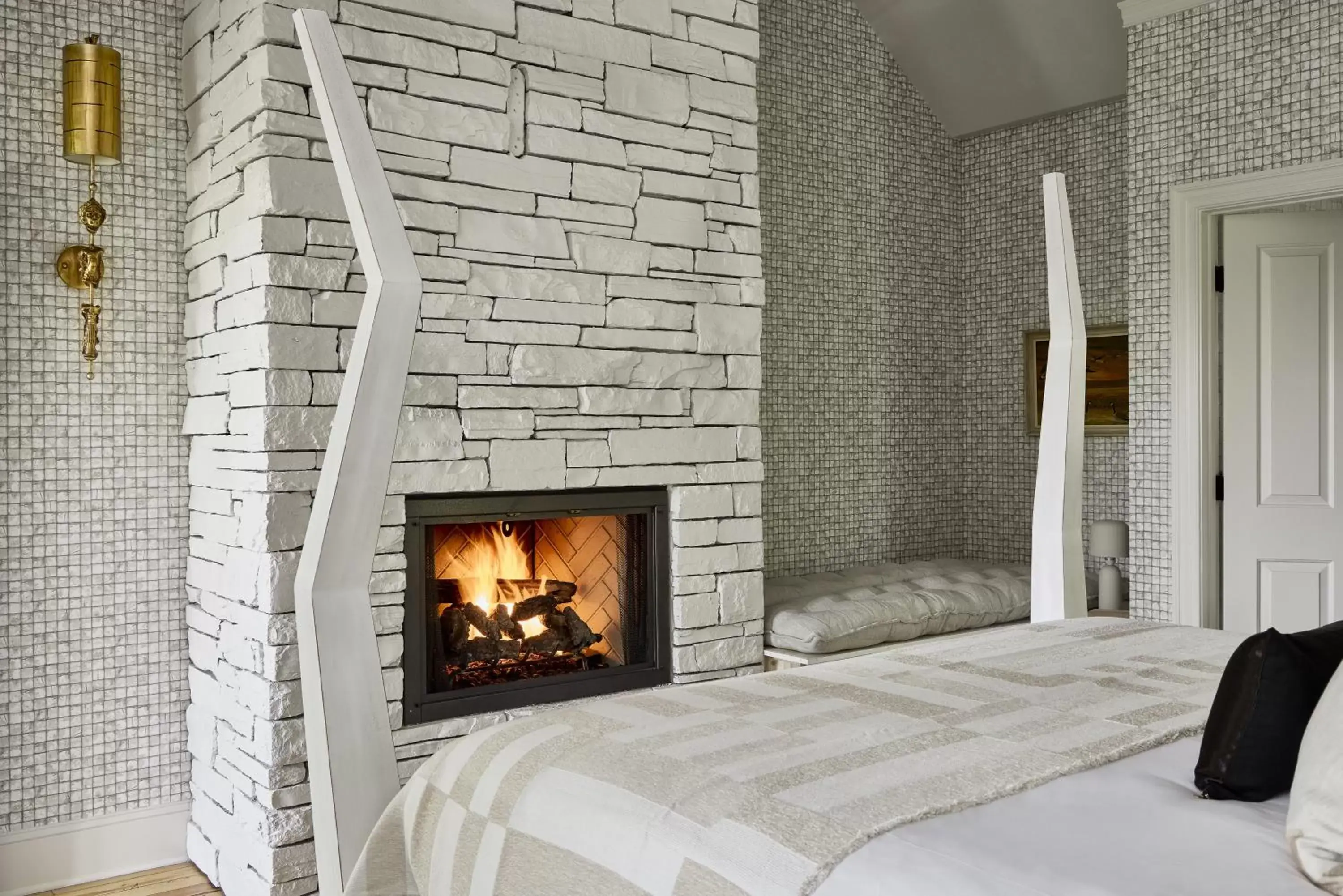 Standard King Room in Blind Tiger Asheville Standard King Room in Blind Tiger Asheville