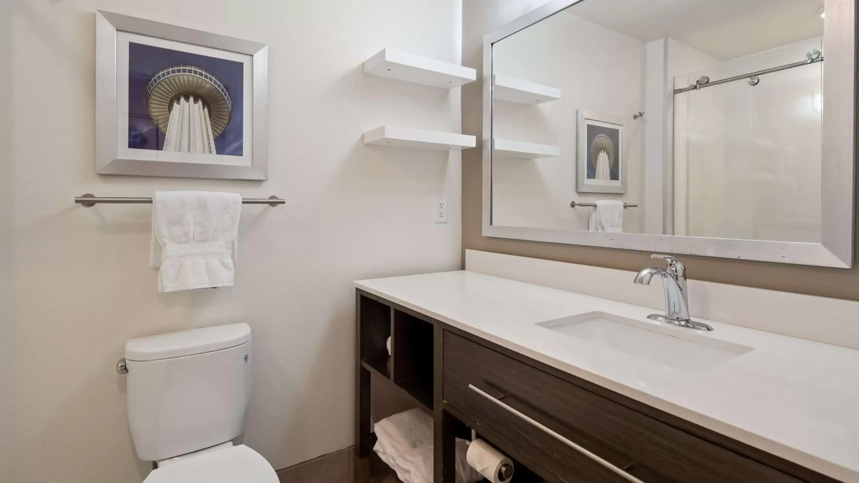 Bathroom in Best Western Plus Roland Inn & Suites