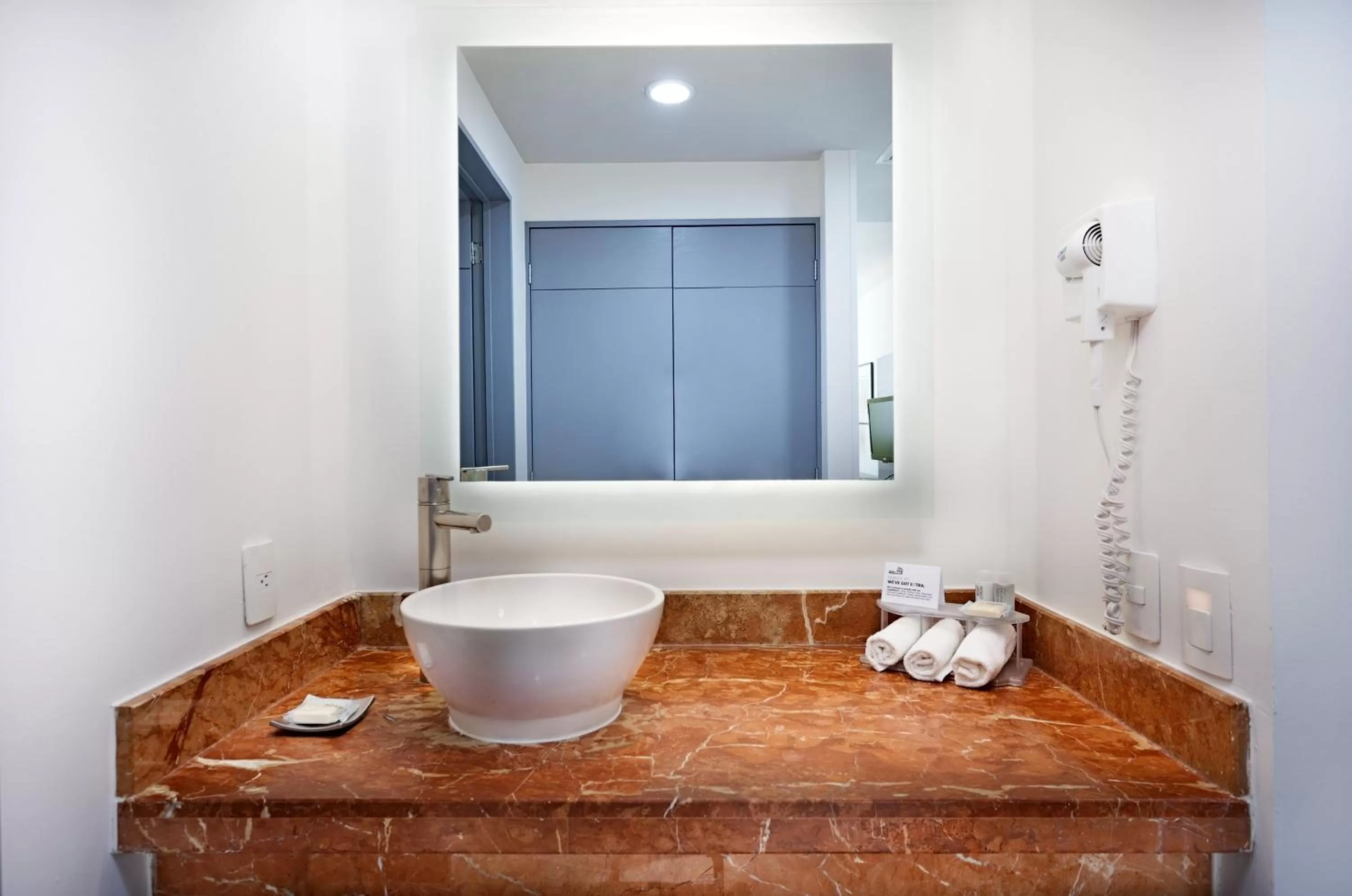 Bathroom in Holiday Inn Express Villahermosa by IHG