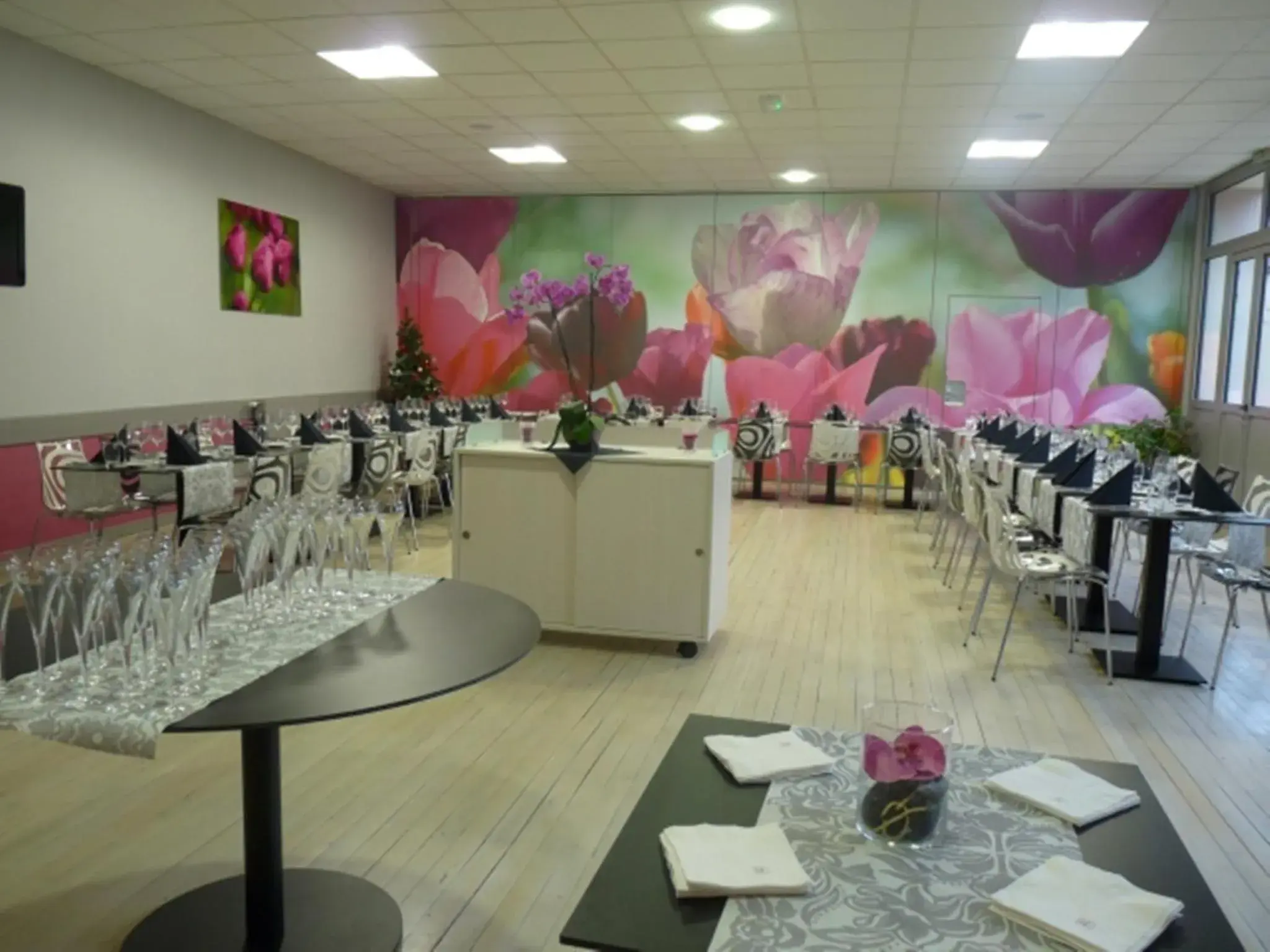 Banquet/Function facilities, Banquet Facilities in Logis Le Fontarabie