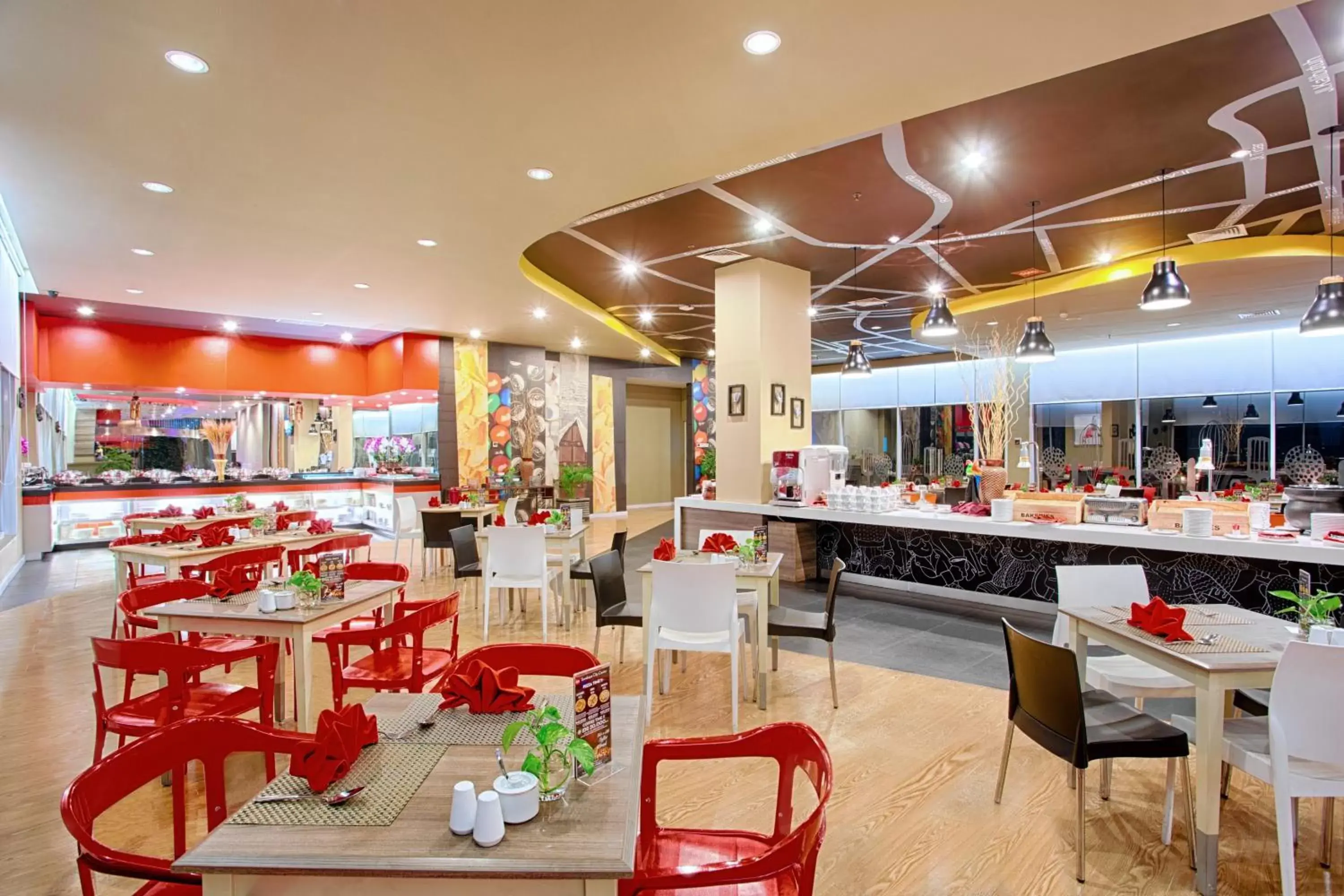 Restaurant/places to eat in Ibis Surabaya City Center Restaurant/places to eat in Ibis Surabaya City Center