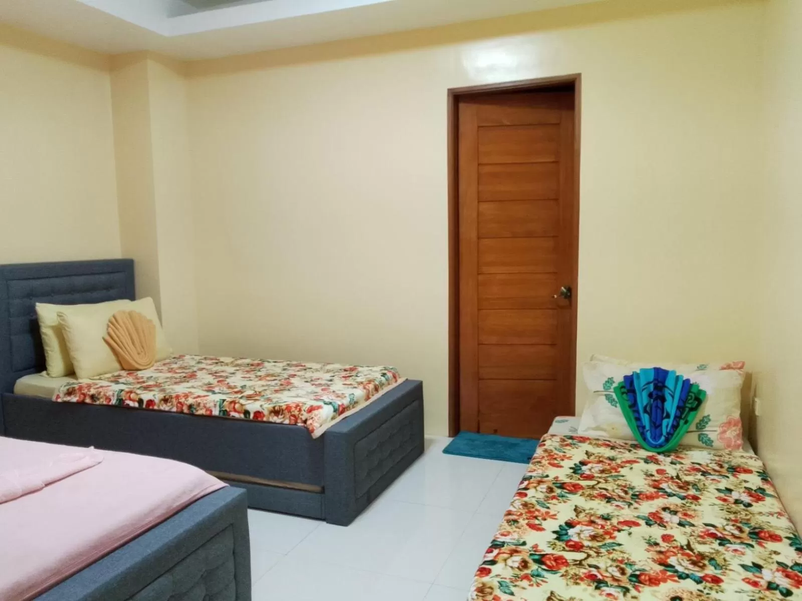 Bed in Aussie Inn Baguio City Direct