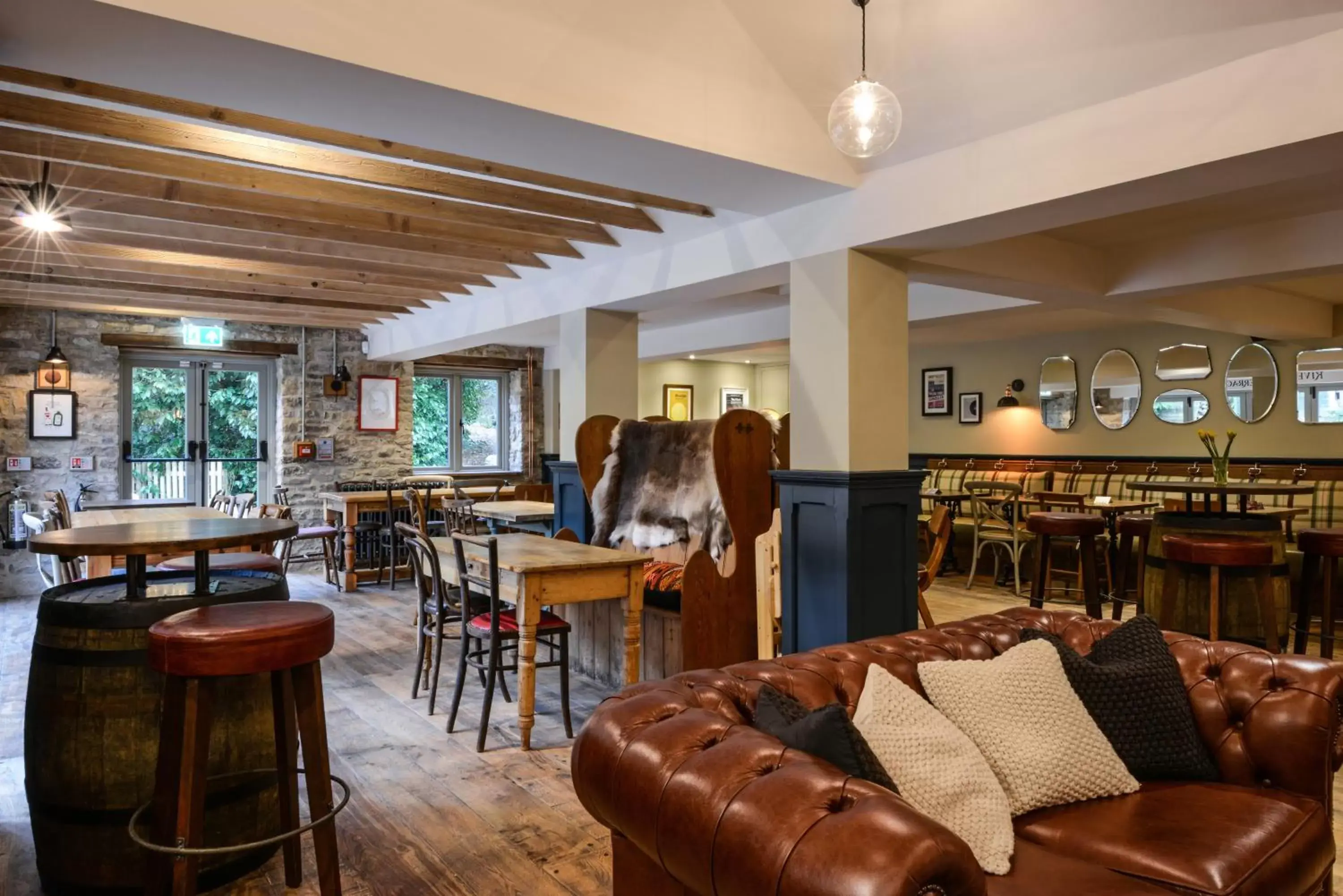 Restaurant/places to eat in The Litton Restaurant/places to eat in The Litton