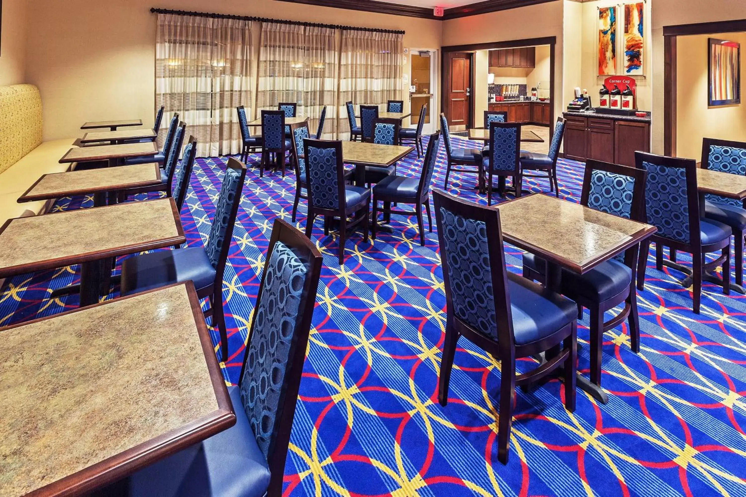 Restaurant/Places to Eat in TownePlace Suites by Marriott Corpus Christi