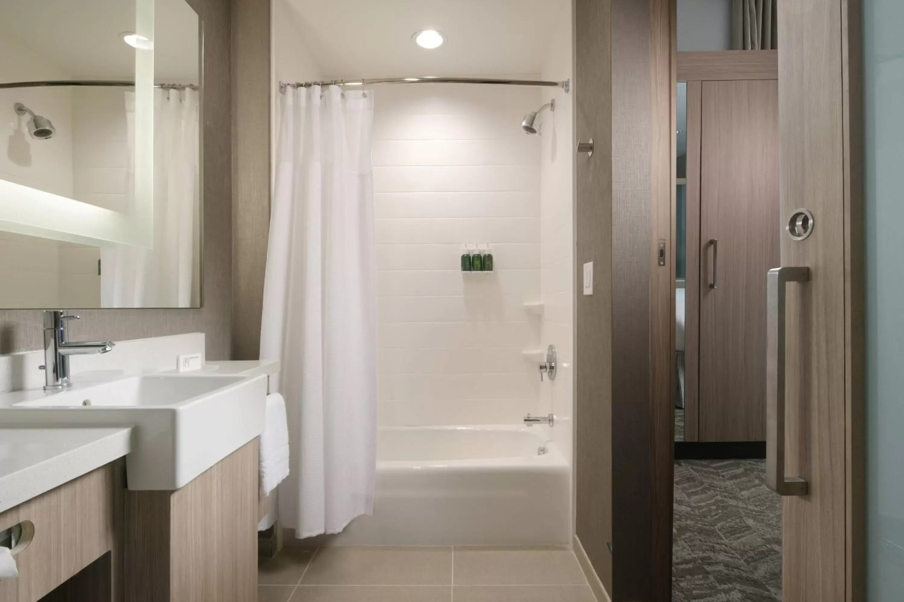 Bathroom in SpringHill Suites by Marriott Texas City