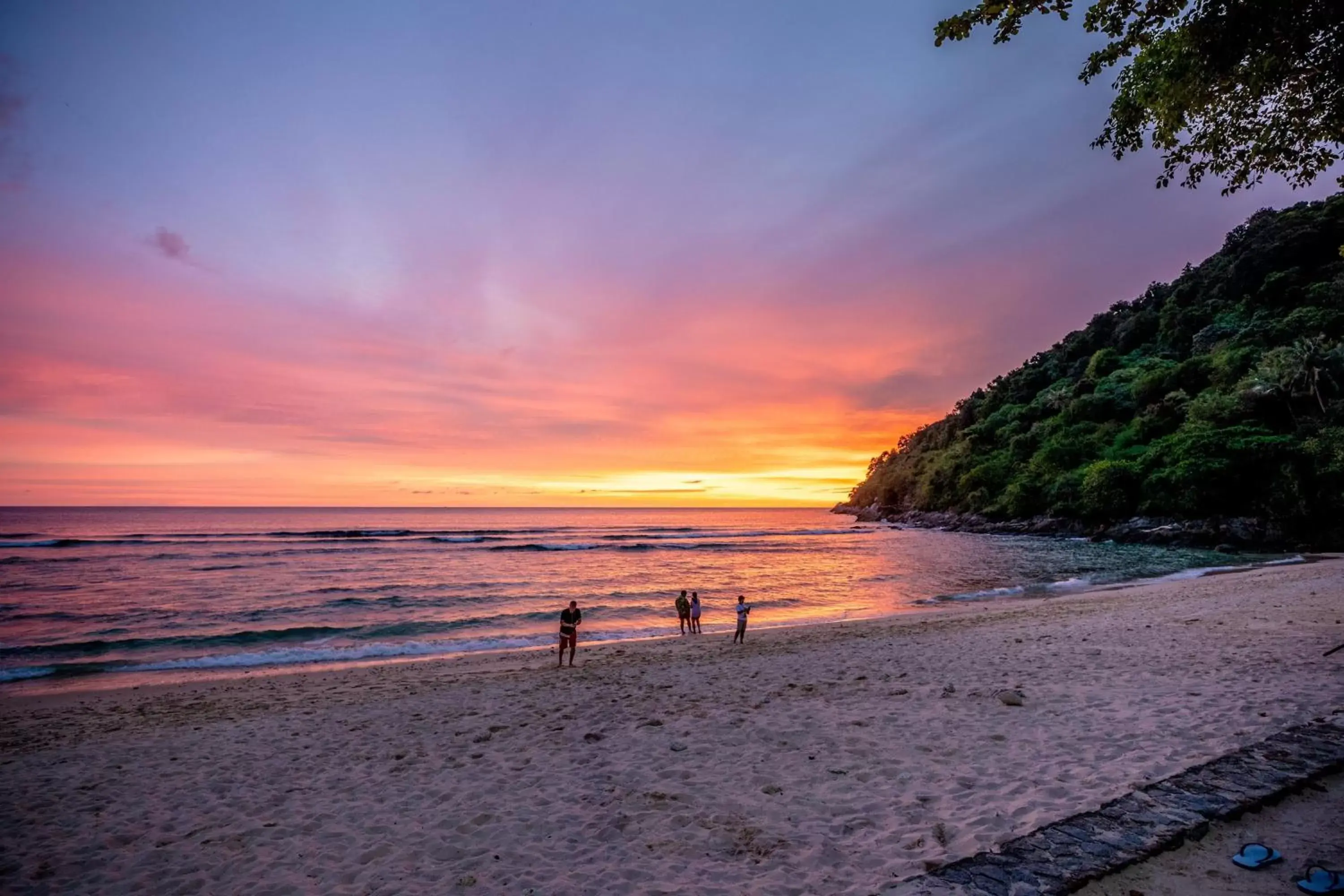 Beach in Phuket Marriott Resort & Spa, Merlin Beach