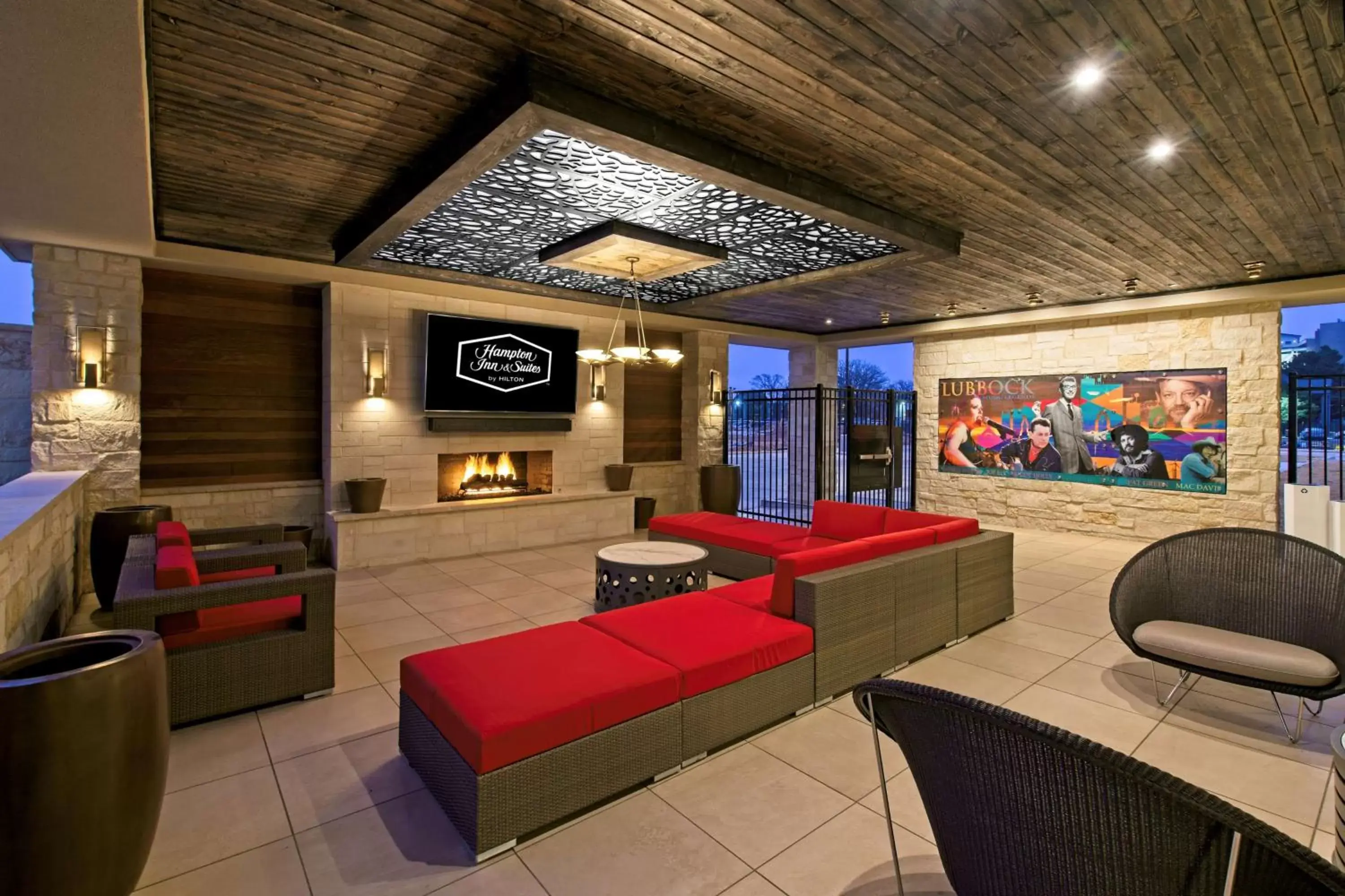 Lobby or reception, Seating Area in Hampton Inn & Suites Lubbock University, Tx