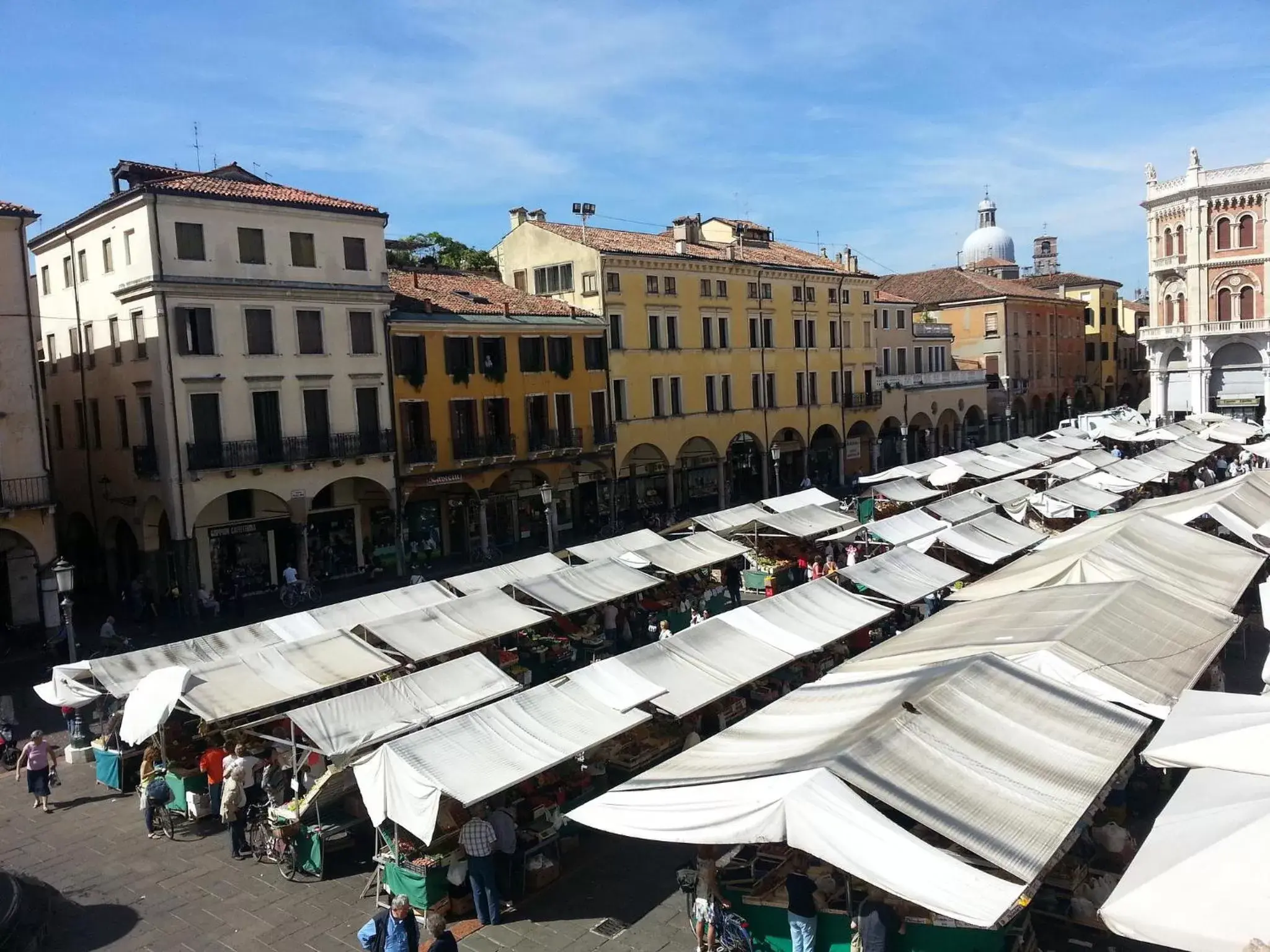 Nearby landmark, Property Building in Hotel Piroga Padova