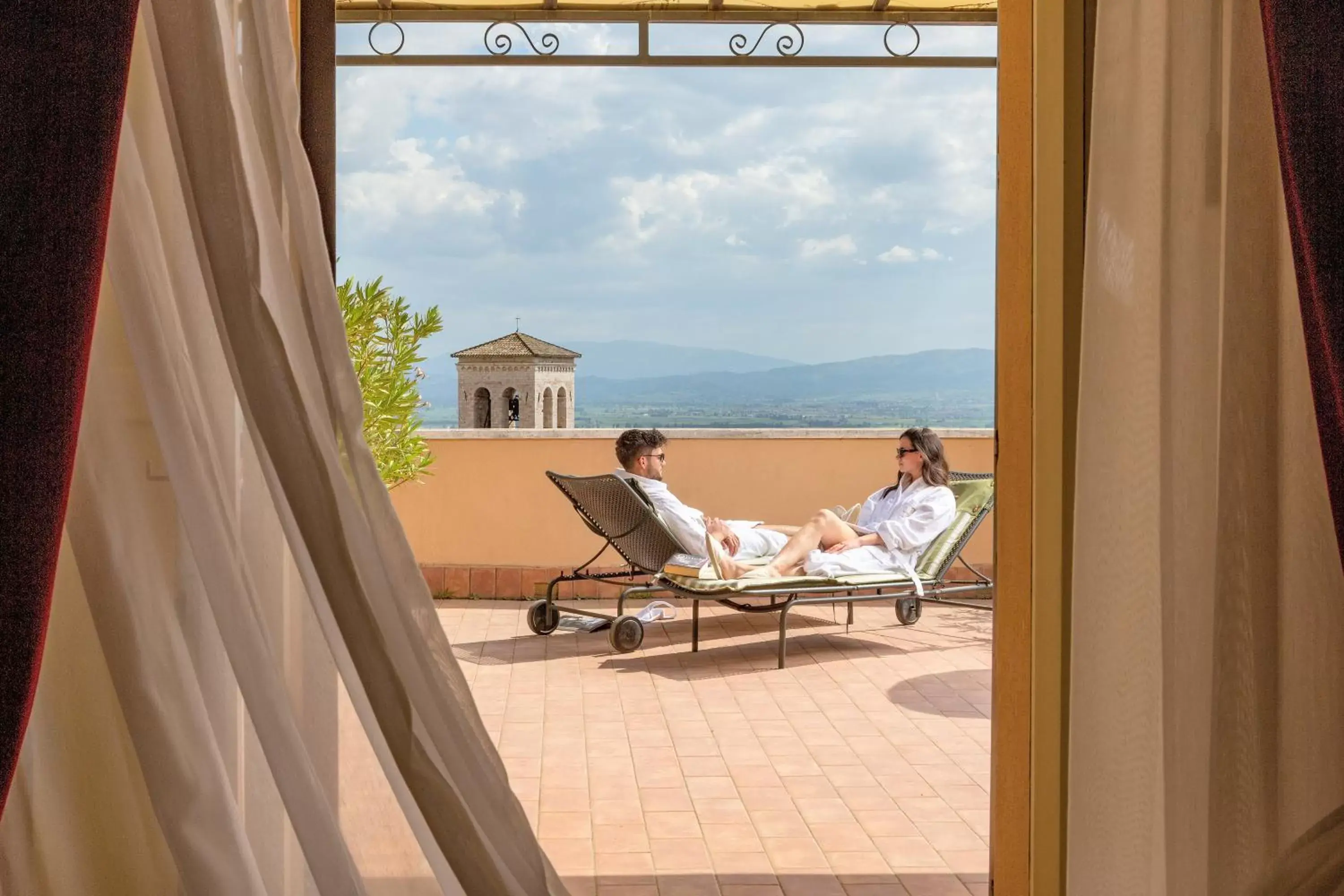 Balcony/Terrace, Guests in Giotto Hotel & Spa