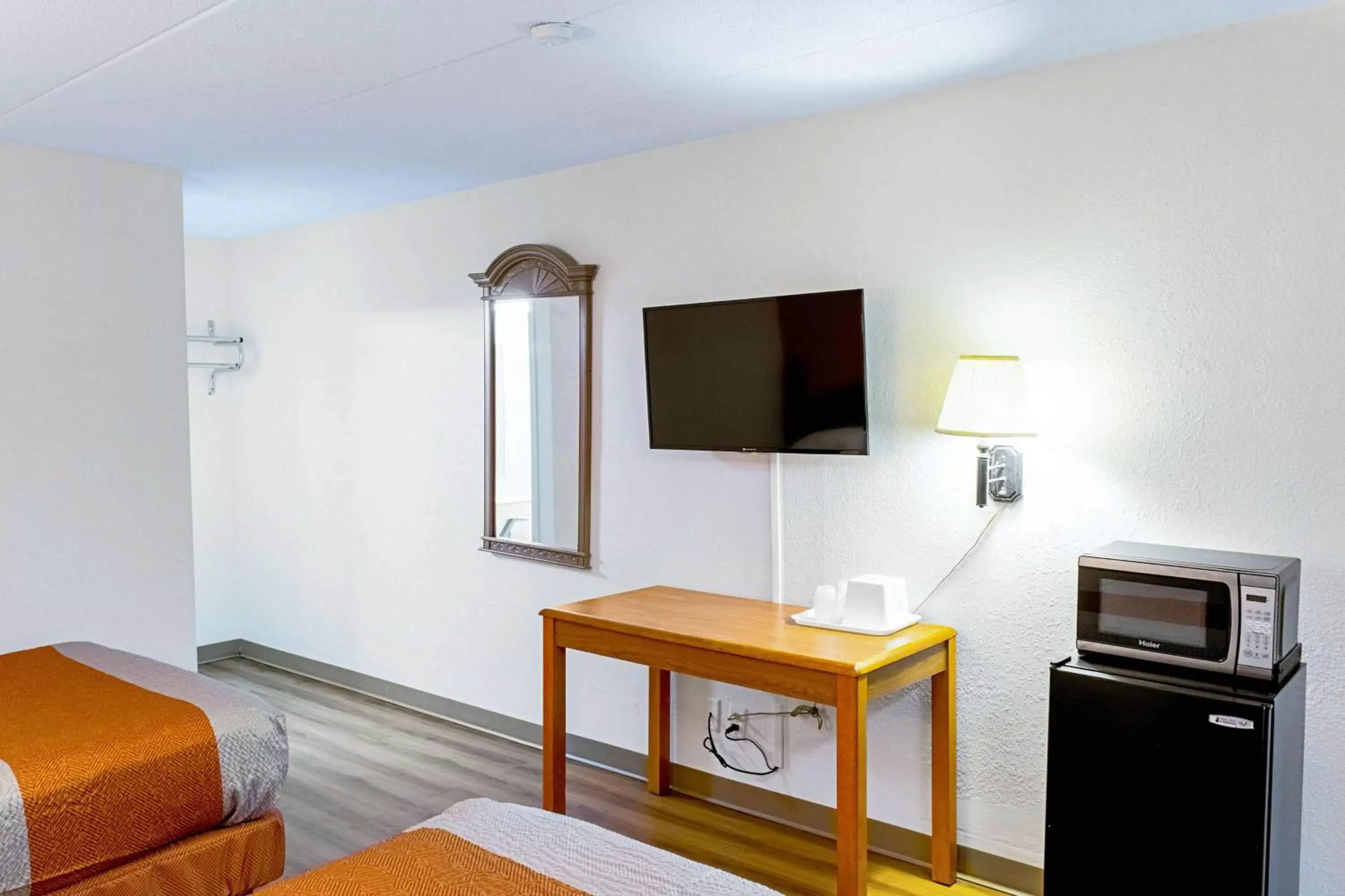 TV and multimedia, TV/Entertainment Center in Motel 6-Cincinnati, OH