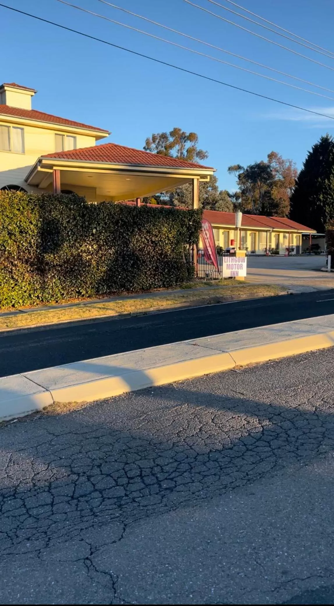 Property building in Lithgow Motor Inn