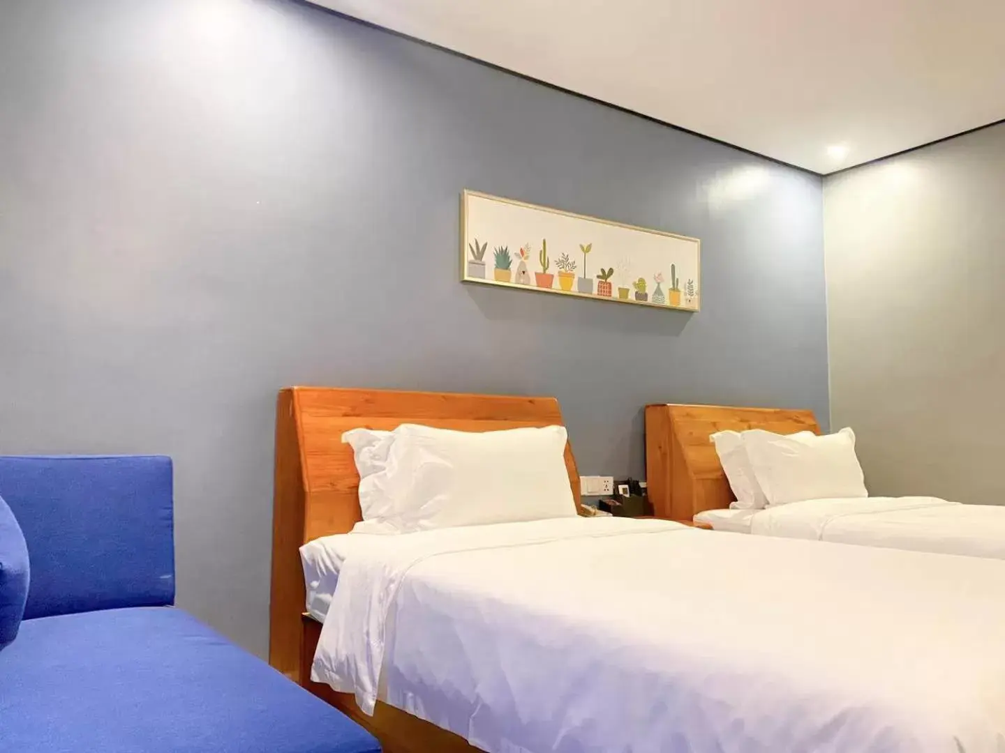 Photo of the whole room in Junlan Hotel Photo of the whole room in Junlan Hotel