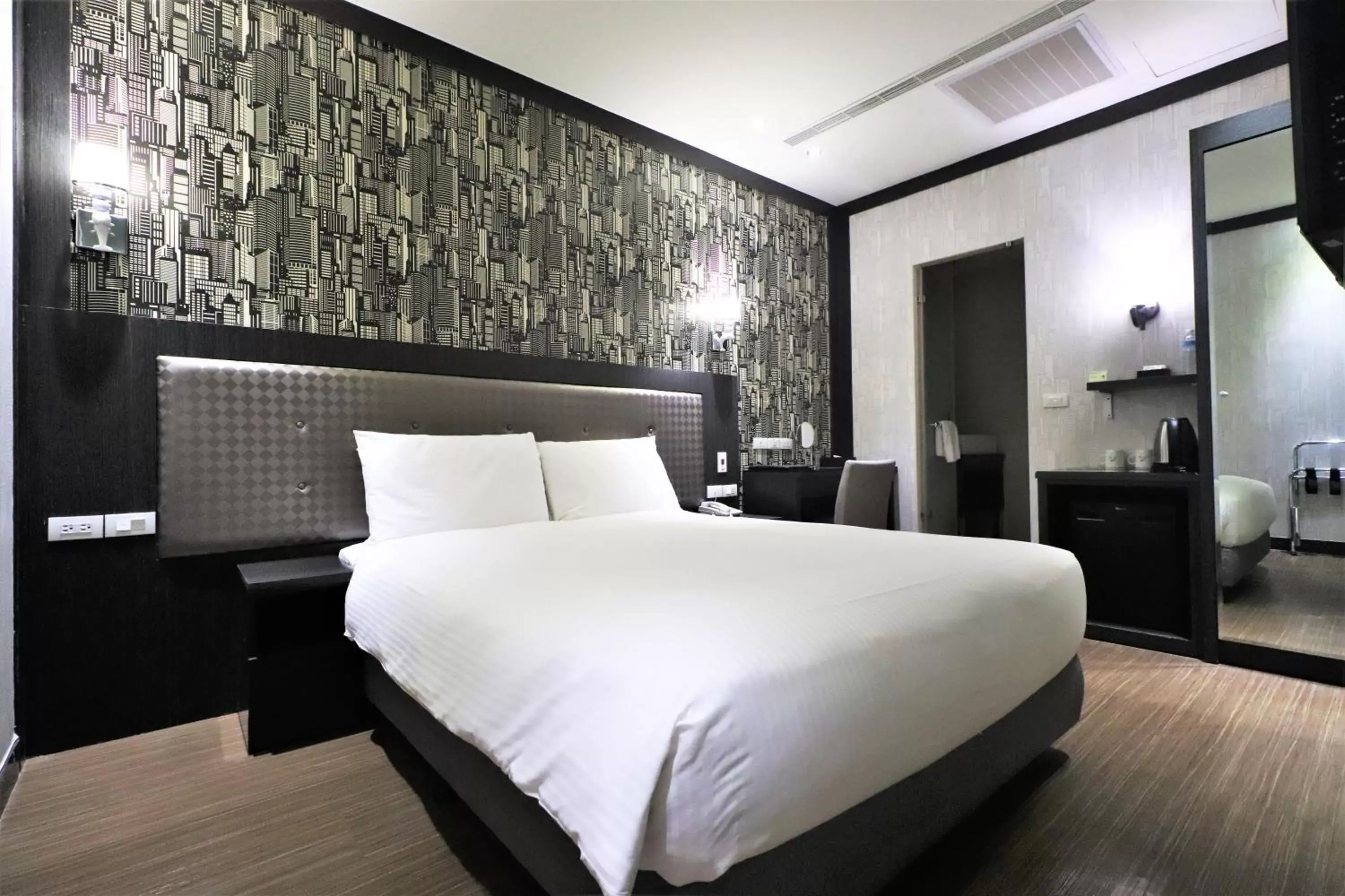 Bed in J-HOTEL Bed in J-HOTEL