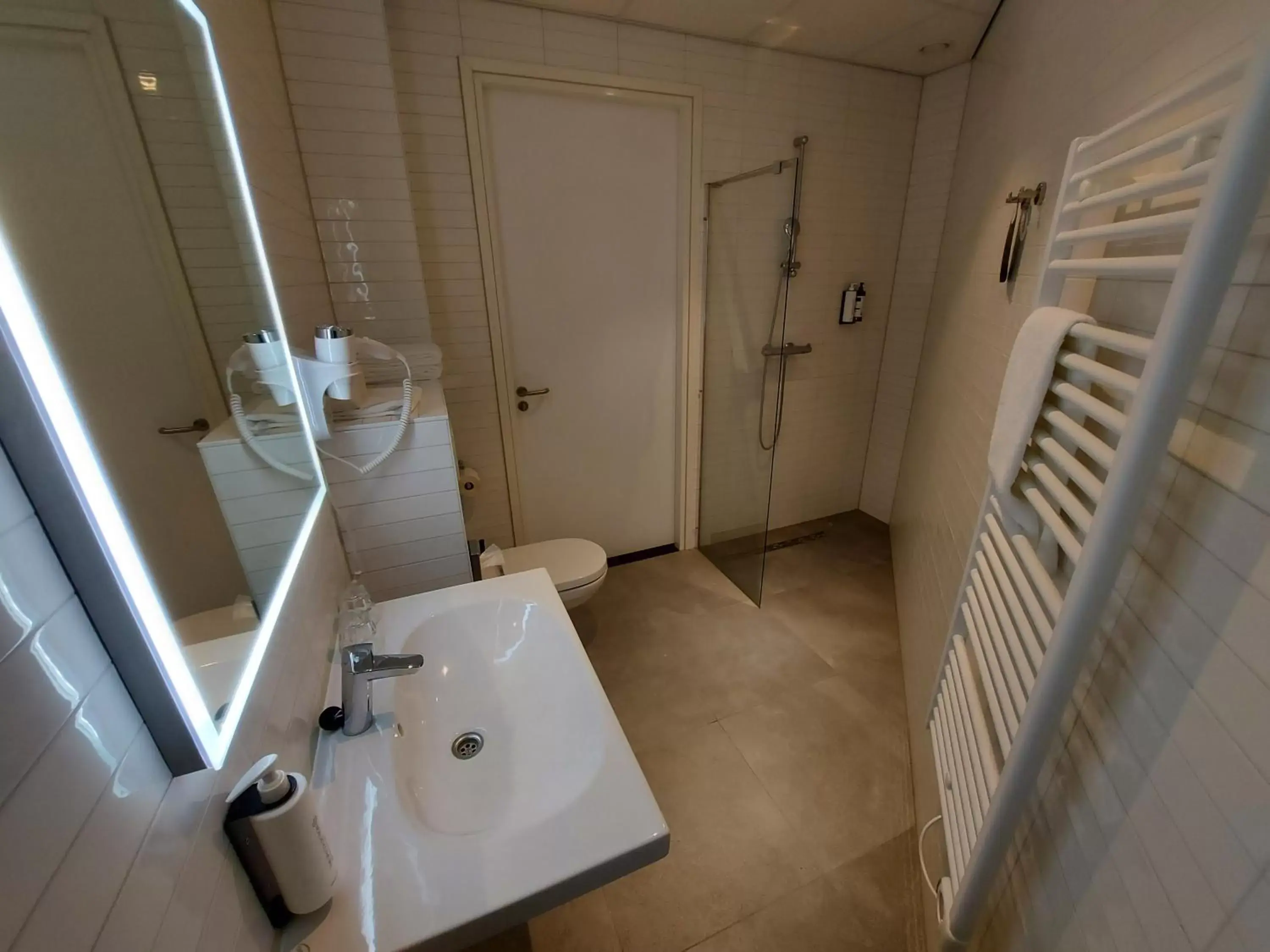 Shower, Bathroom in ibis Styles Almere