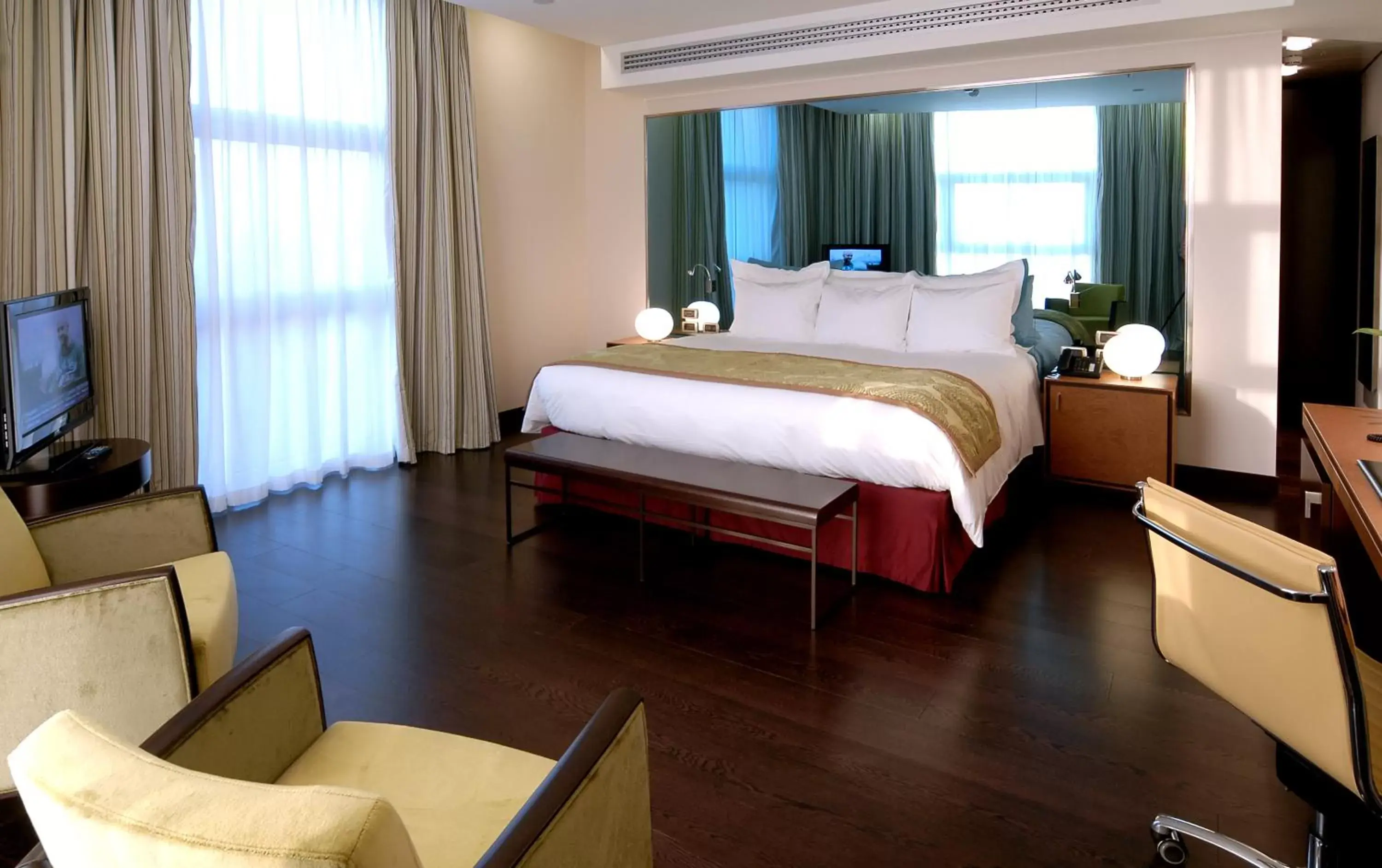 Bed in Best Western Premier BHR Treviso Hotel
