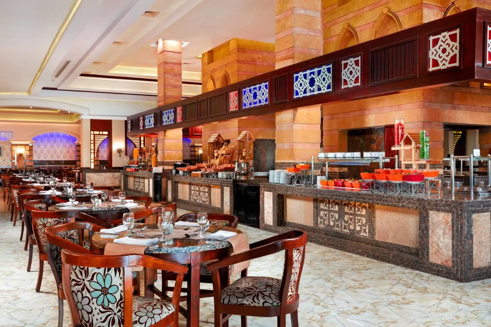 Restaurant/Places to Eat in Pickalbatros Dana Beach Resort - Hurghada