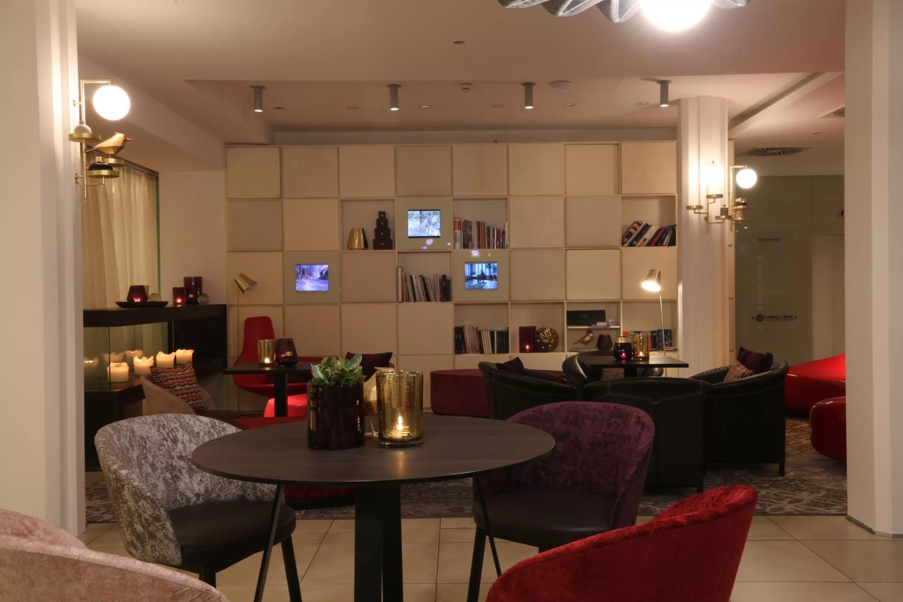 Lounge or bar in arte Hotel Linz