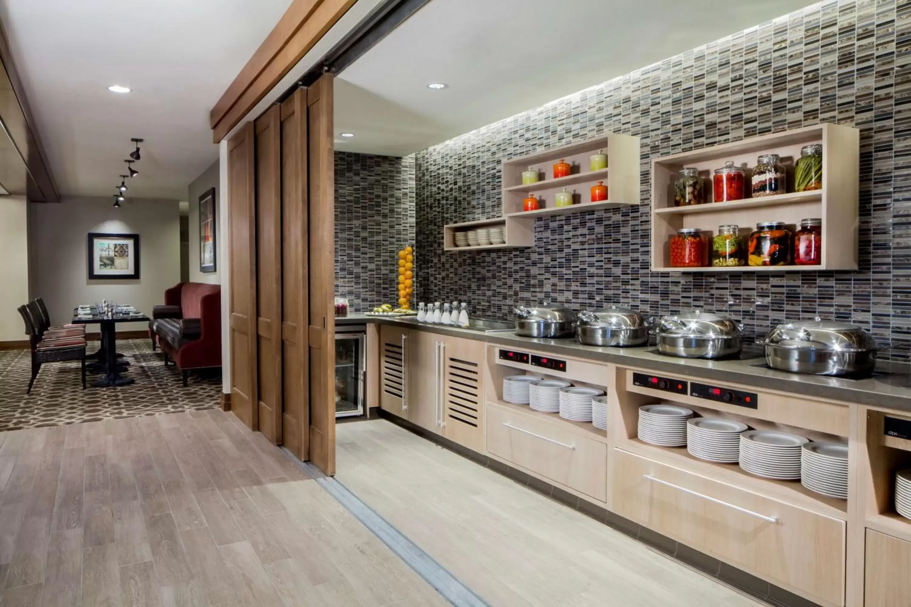 Restaurant/places to eat in Hyatt Regency Westlake Restaurant/places to eat in Hyatt Regency Westlake