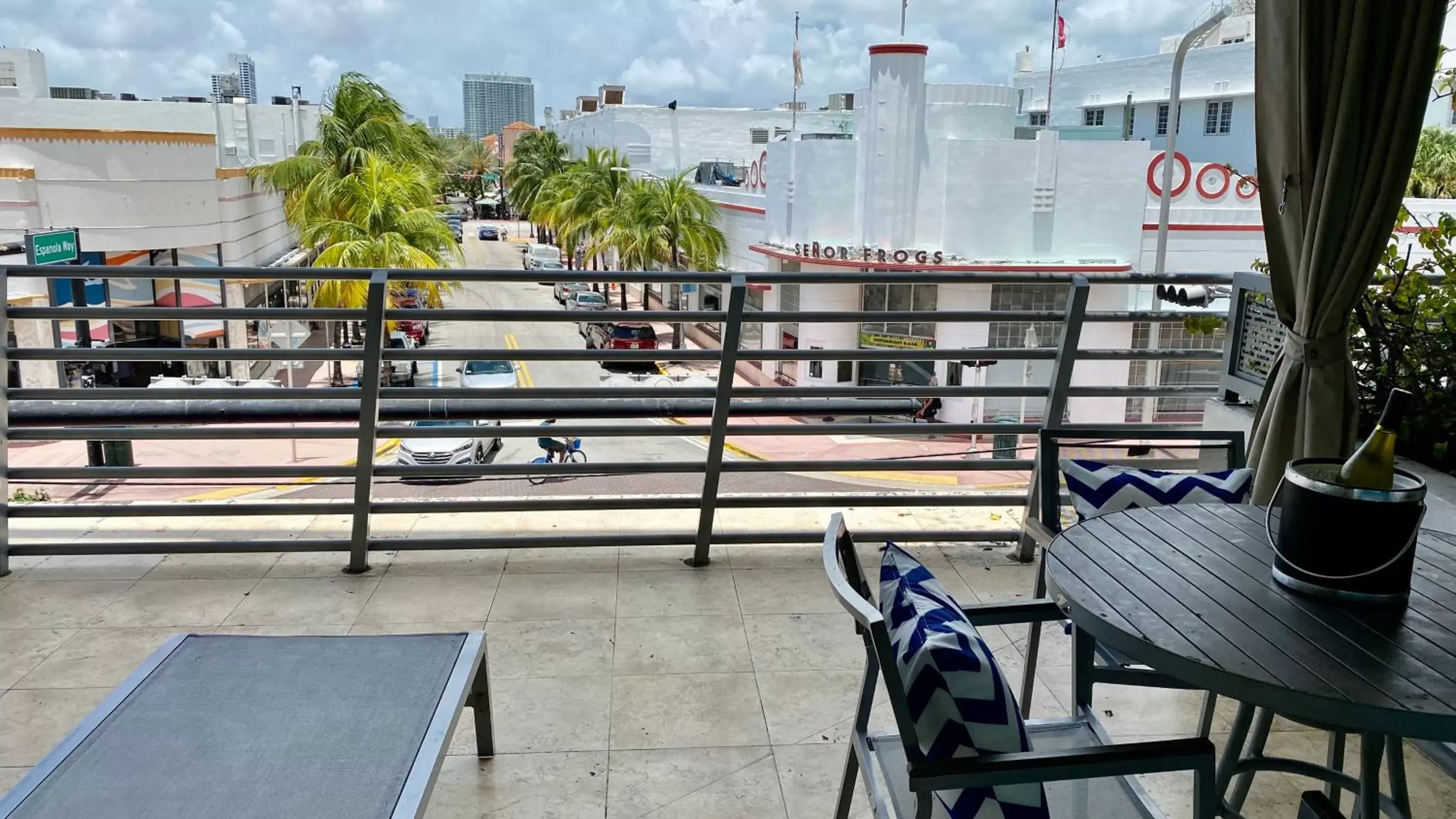 Balcony/Terrace in Boutique Suites 3 min walk to beach