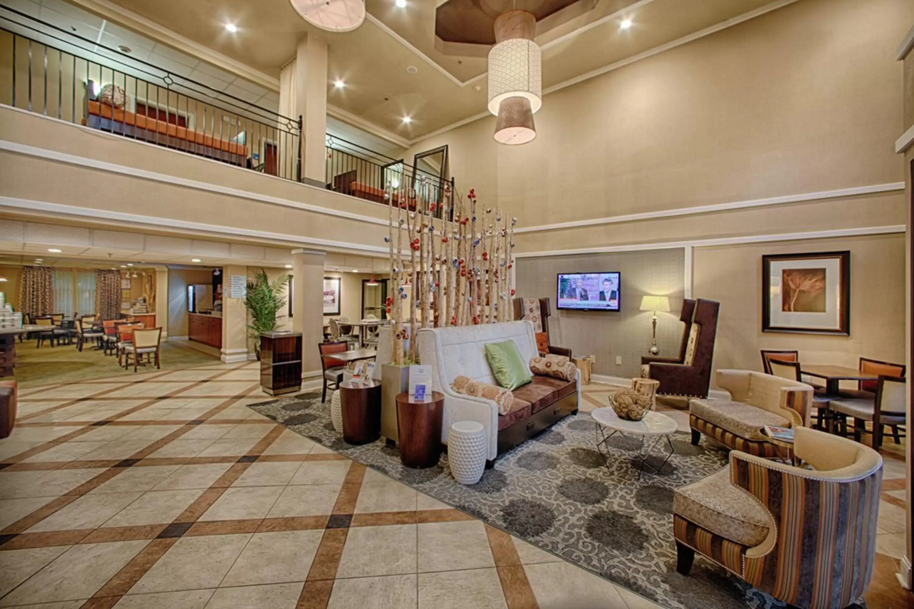 Lobby or reception in Holiday Inn Express Hotel & Suites - Atlanta/Emory University Area, an IHG Hotel