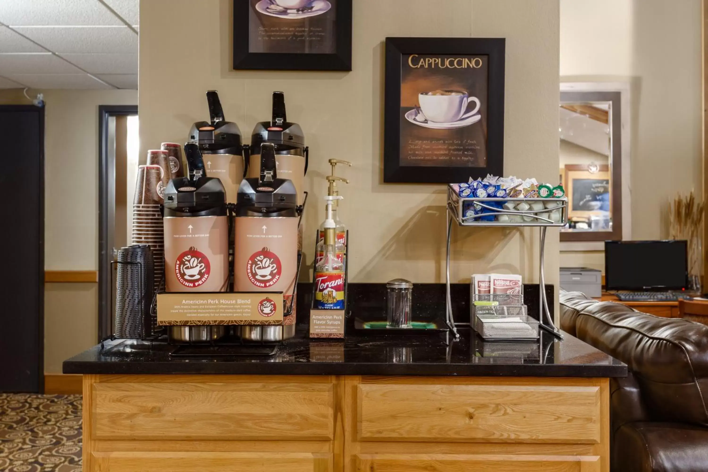 Coffee/tea facilities in AmericInn by Wyndham Tomah