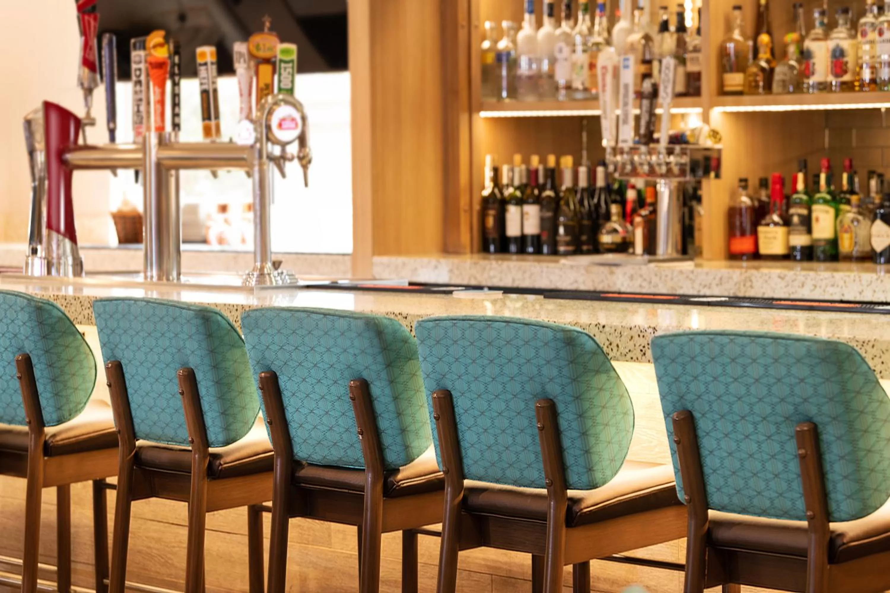 Restaurant/places to eat in Holiday Inn Oakland Airport by IHG