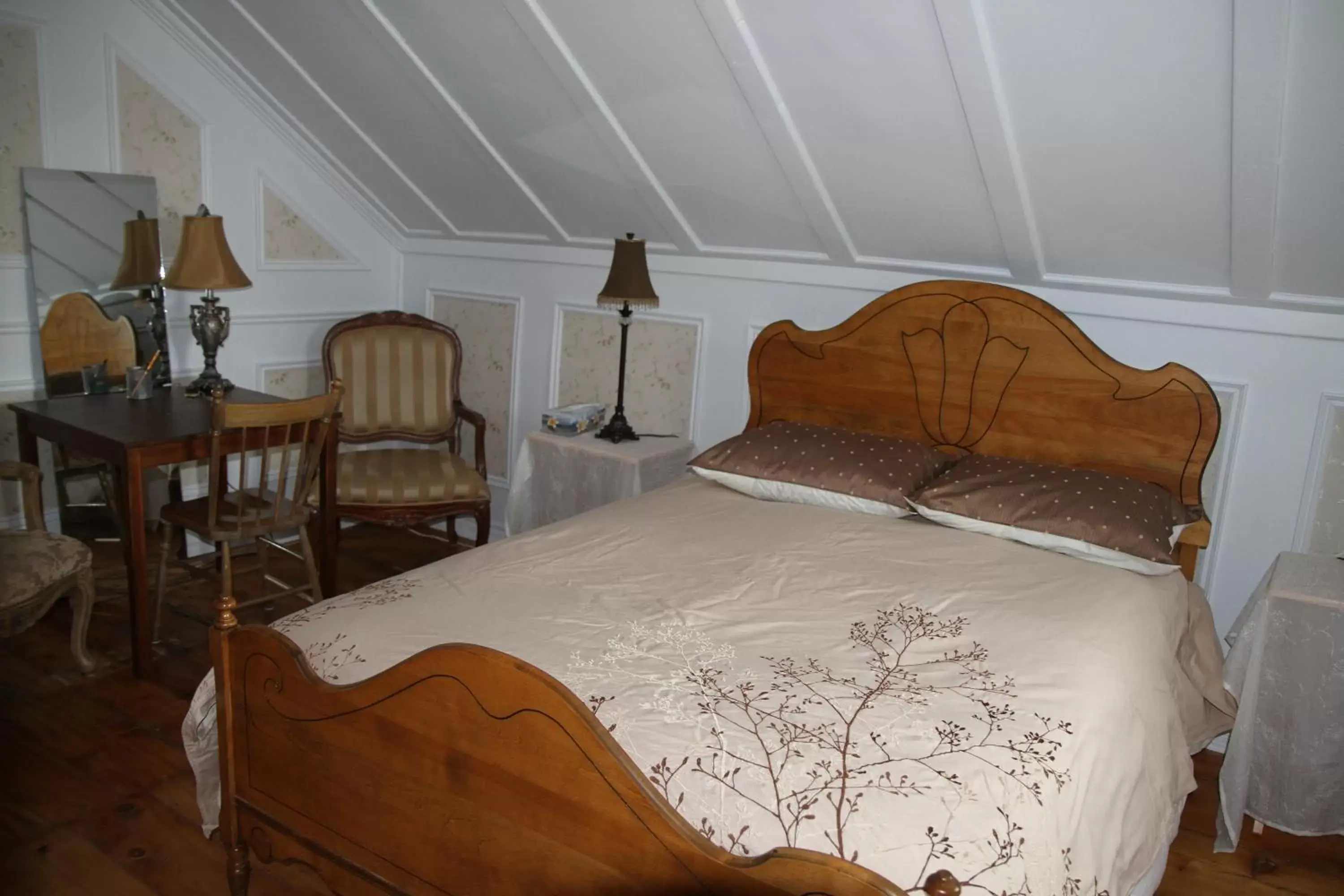 Photo of the whole room, Bed in Gite chez Gilles Lévesque