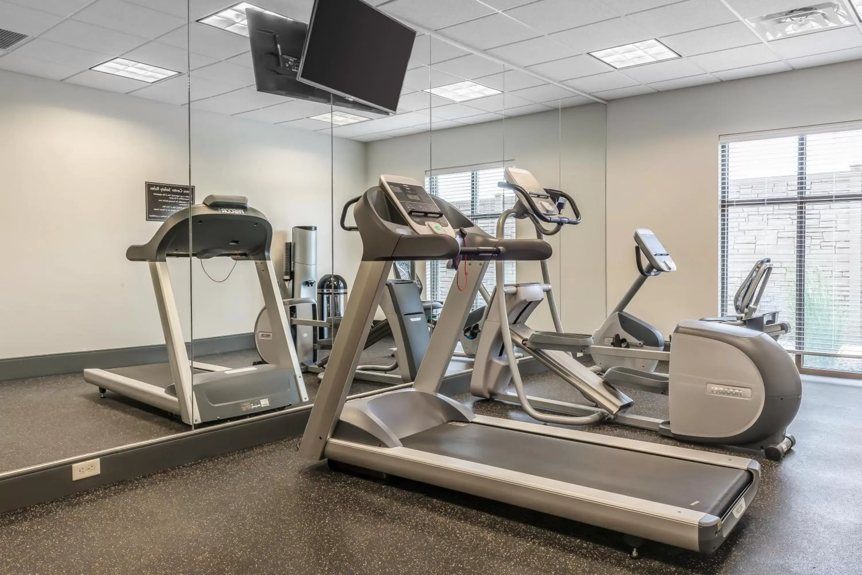 Fitness Center/Facilities in Sleep Inn & Suites Cumberland