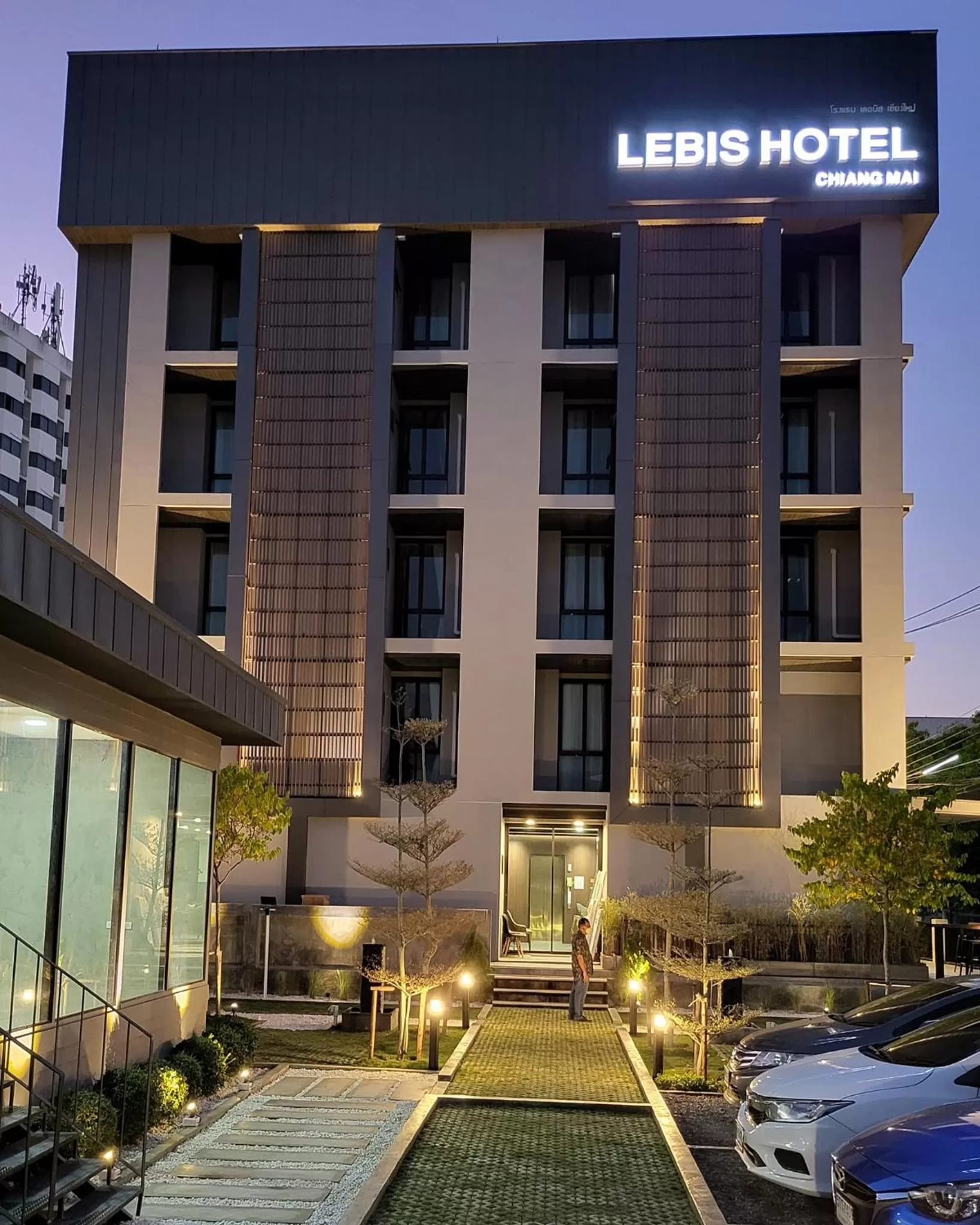 Property building in Le Bis Hotel