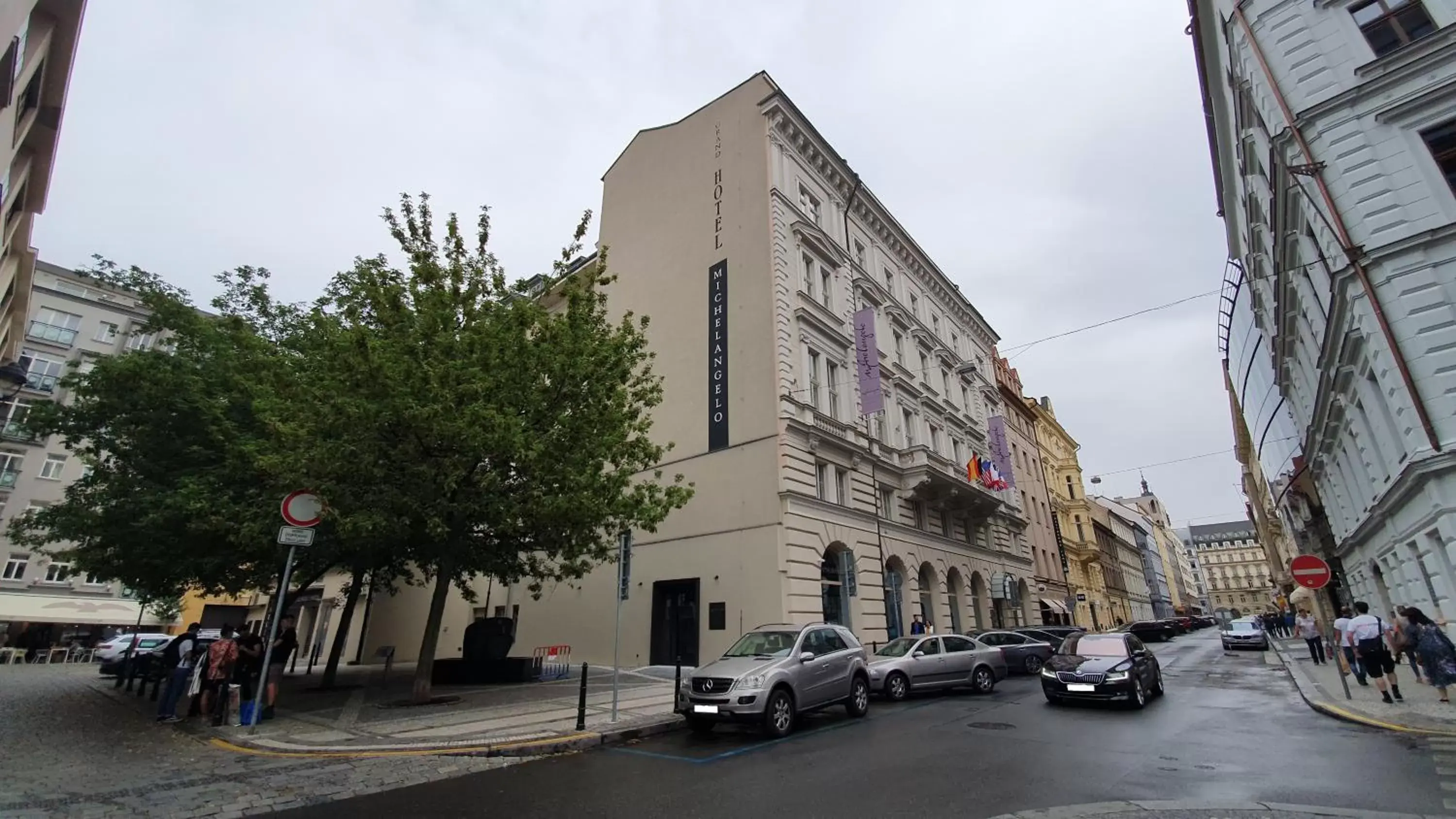 Property building in Michelangelo Grand Hotel