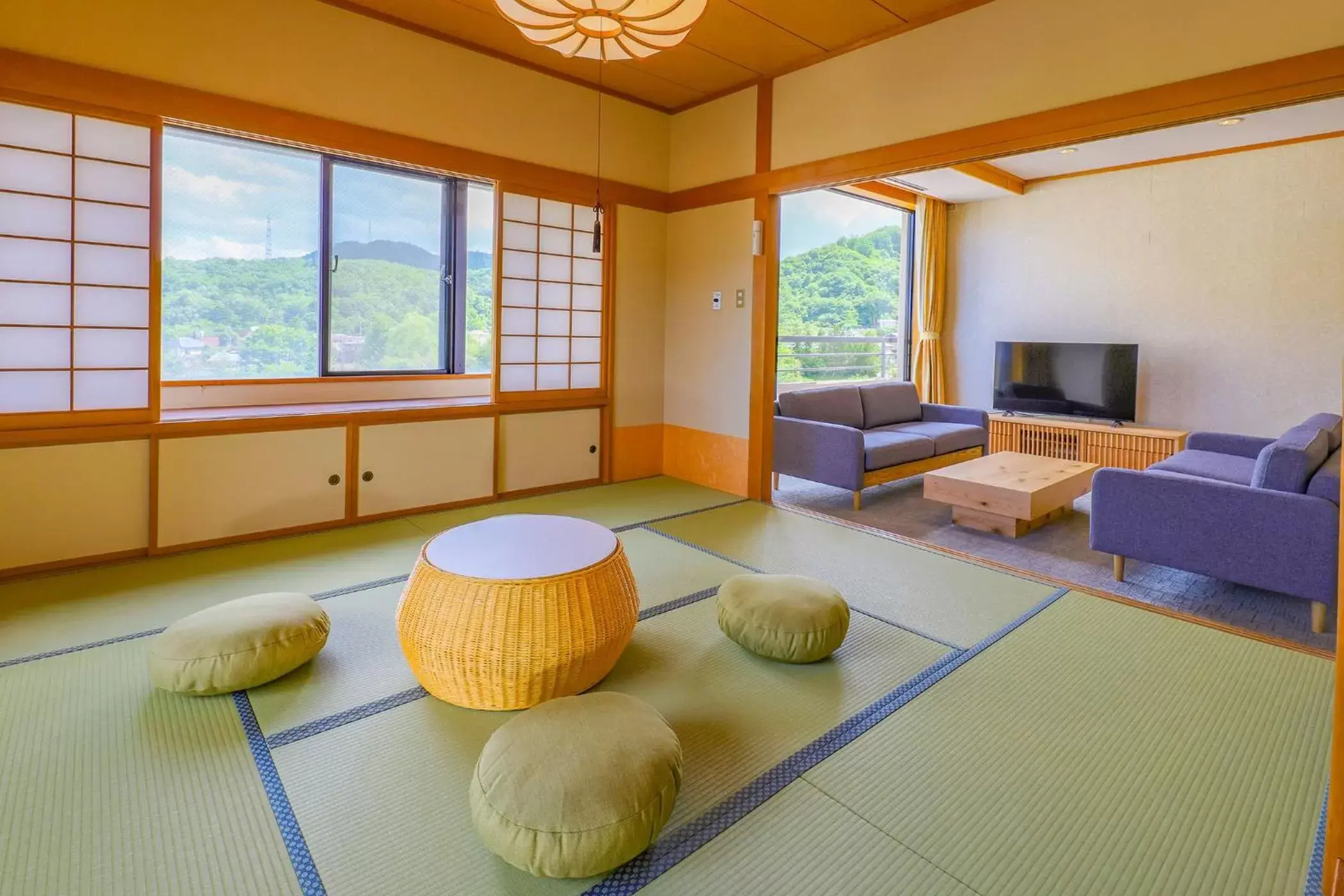 Photo of the whole room, Seating Area in TAOYA Akiu