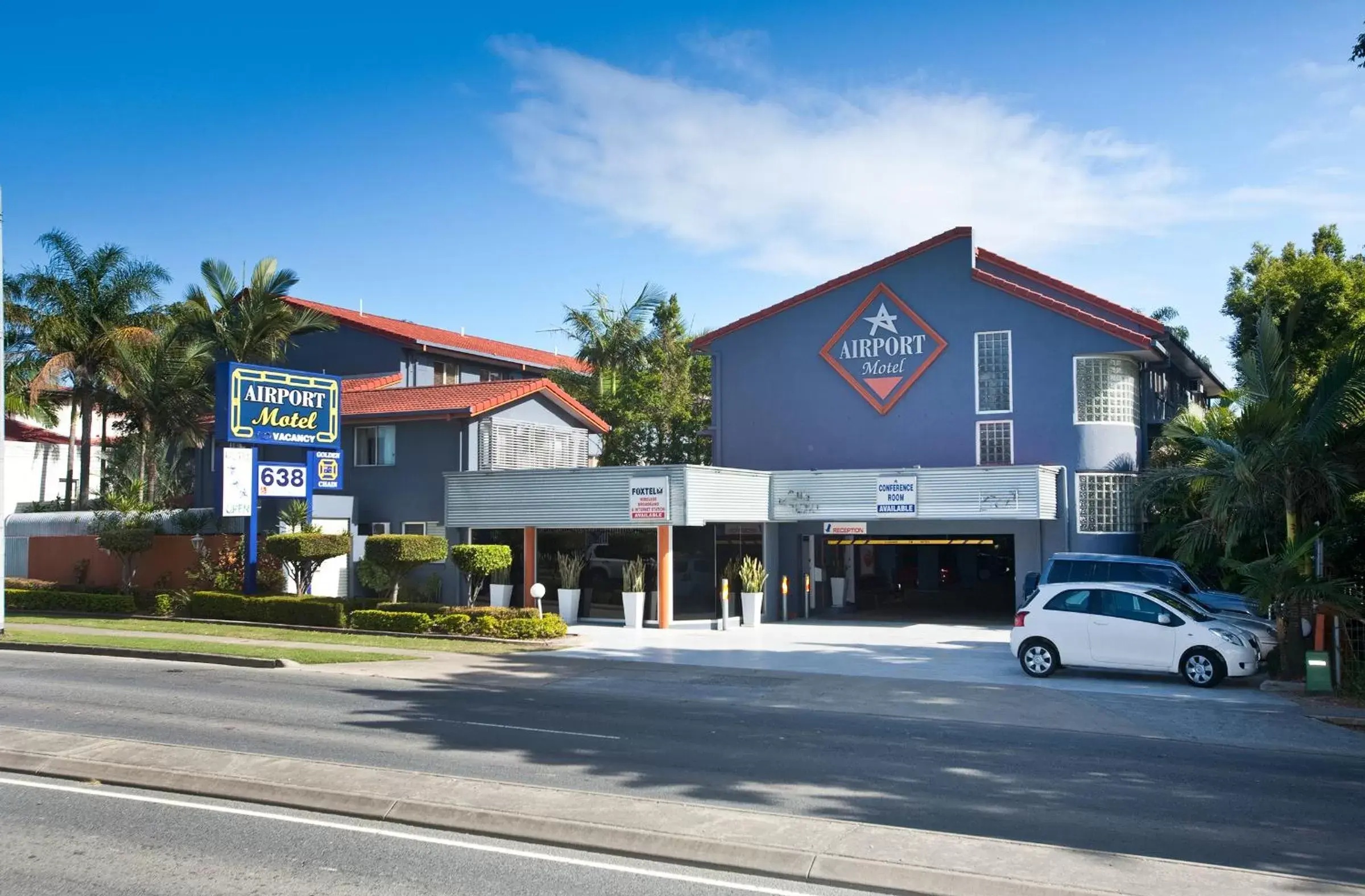 Facade/entrance, Property Building in Airport Motel Brisbane
