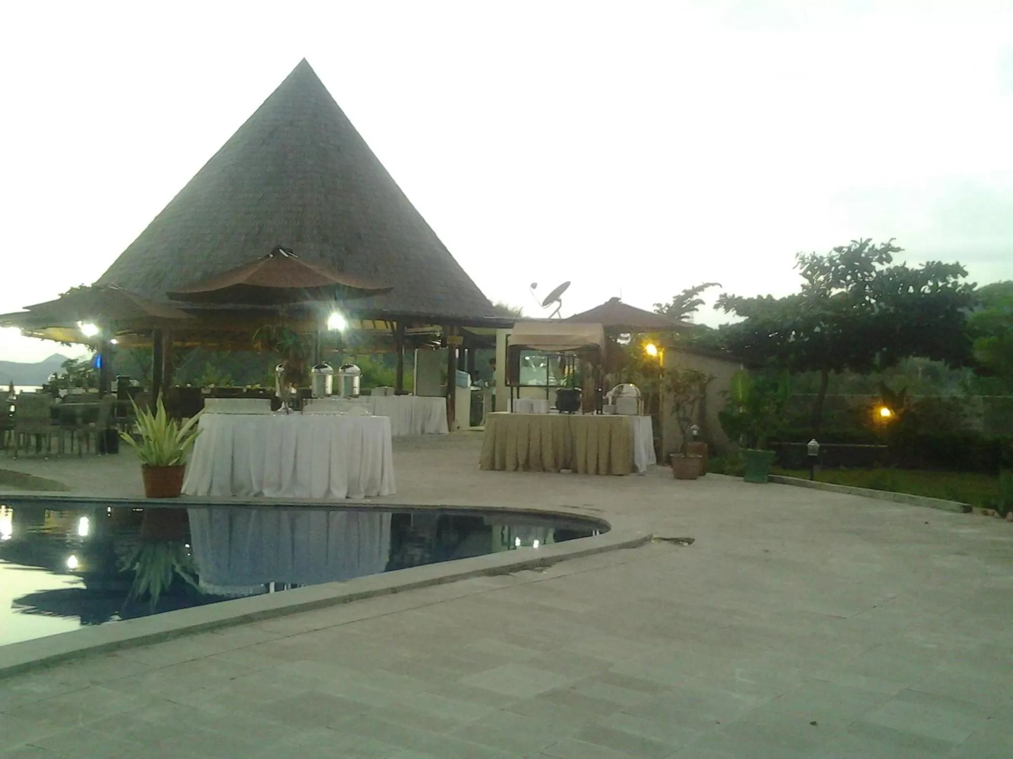 Area and facilities in Luwansa Beach Hotel