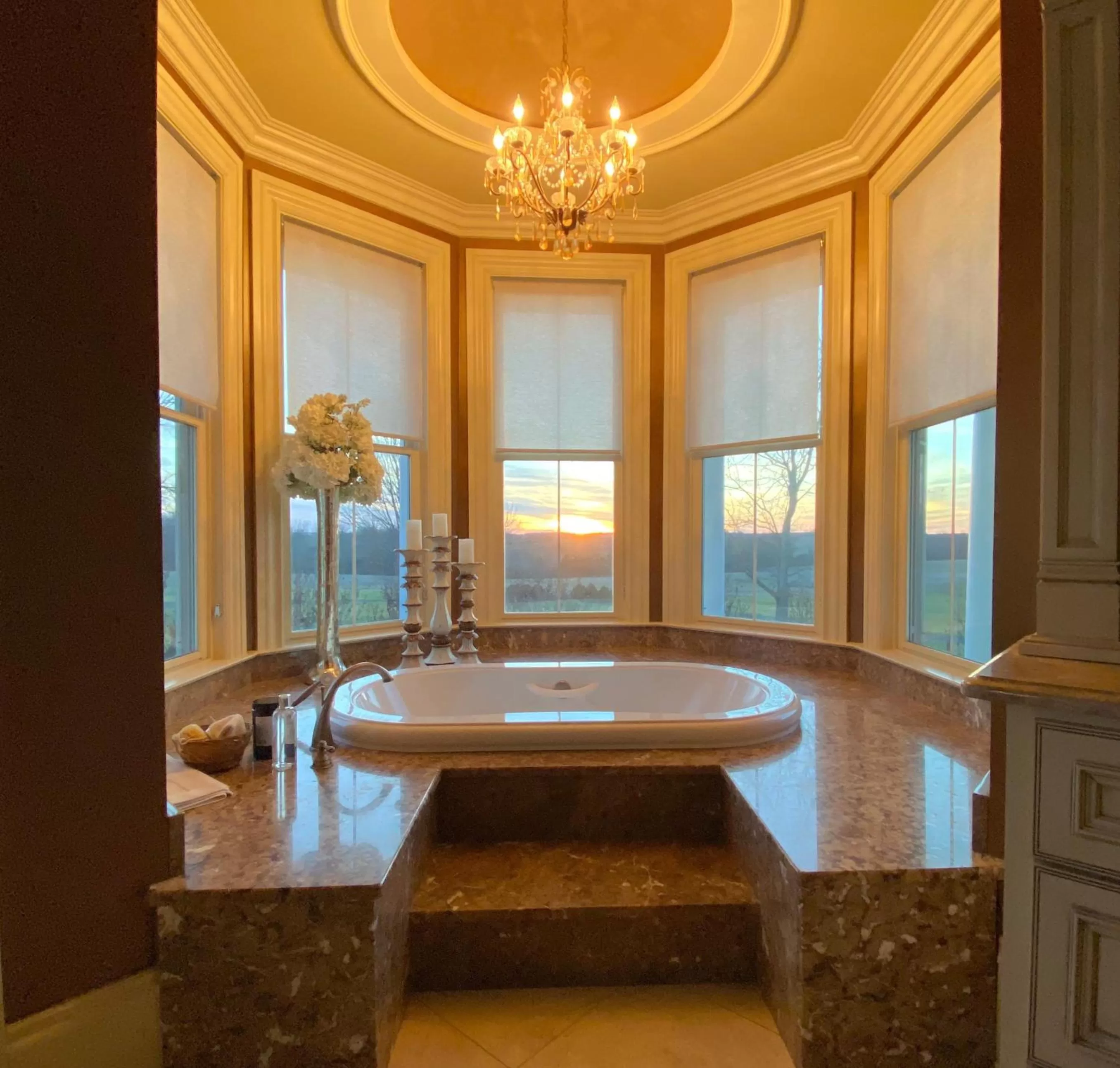 Bathroom in Wildflower Ranch Inn