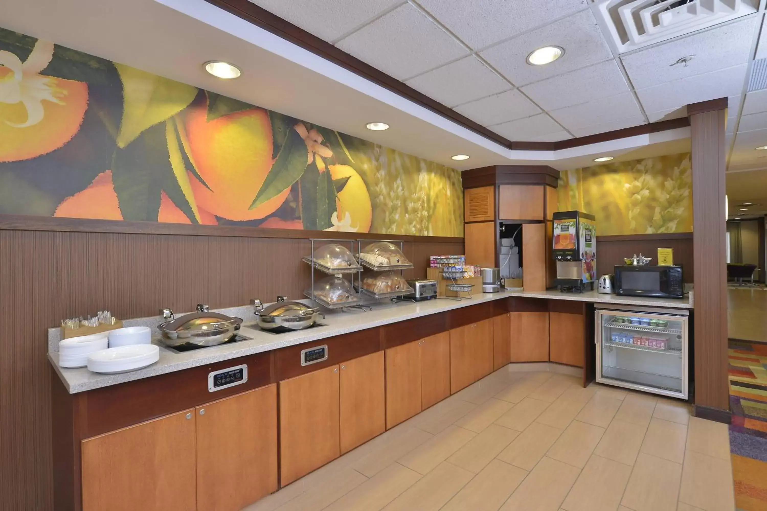 Breakfast, Restaurant/Places to Eat in Fairfield Inn and Suites by Marriott Williamsport
