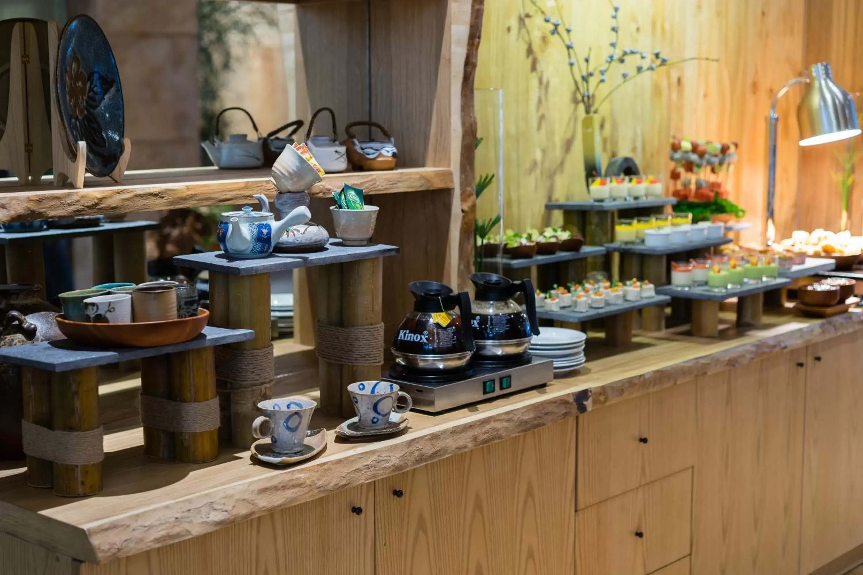 Food and drinks in Silverland Yen Hotel Food and drinks in Silverland Yen Hotel