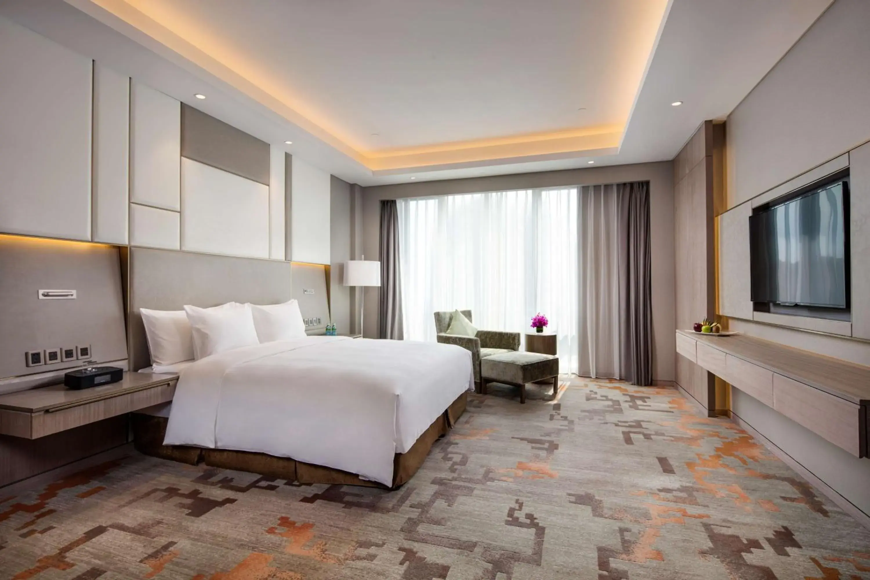 Photo of the whole room, Bed in Radisson Exhibition Center Shanghai