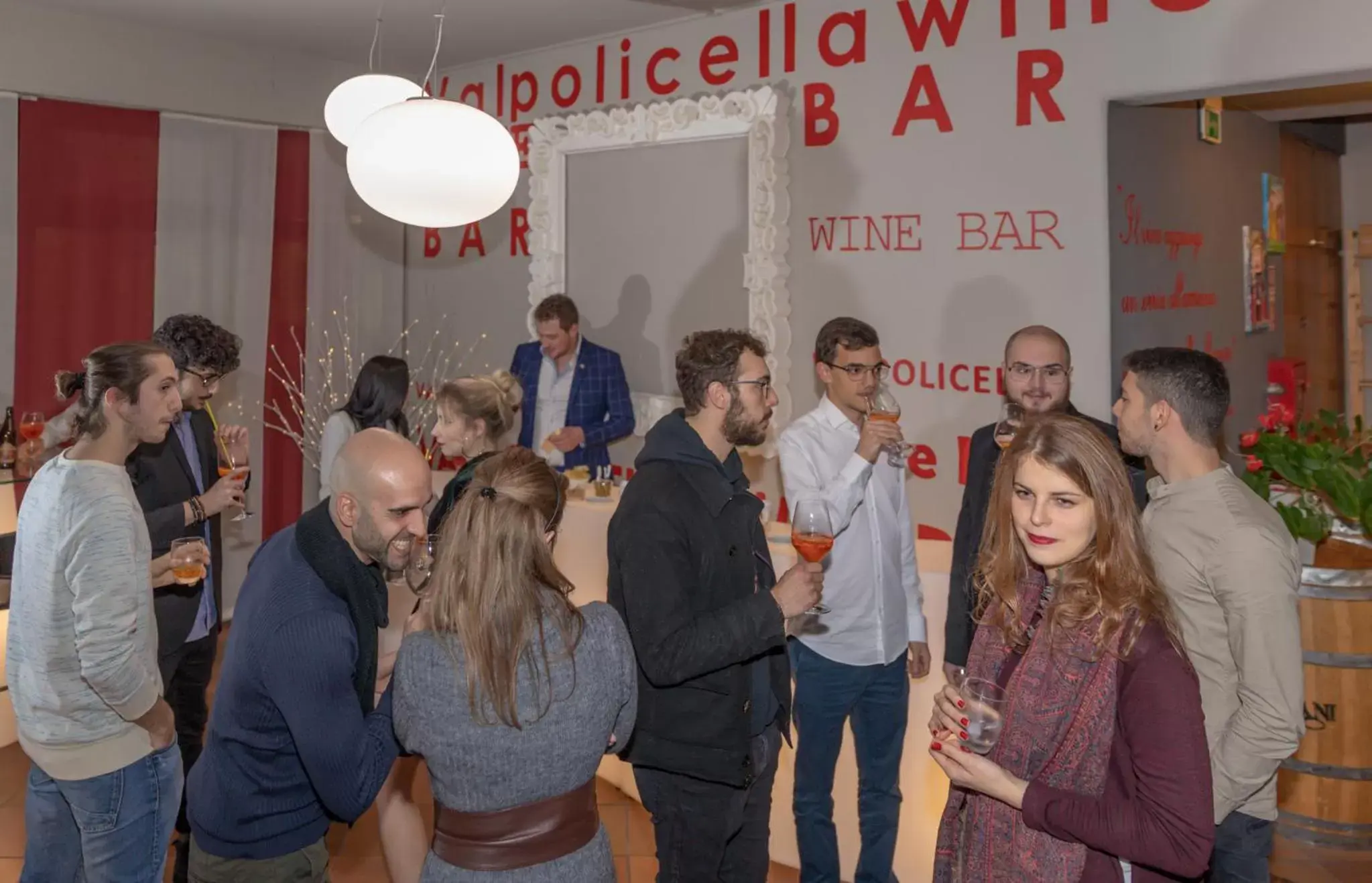 Lounge or bar in Hotel Valpolicella International Lounge or bar in Hotel Valpolicella International