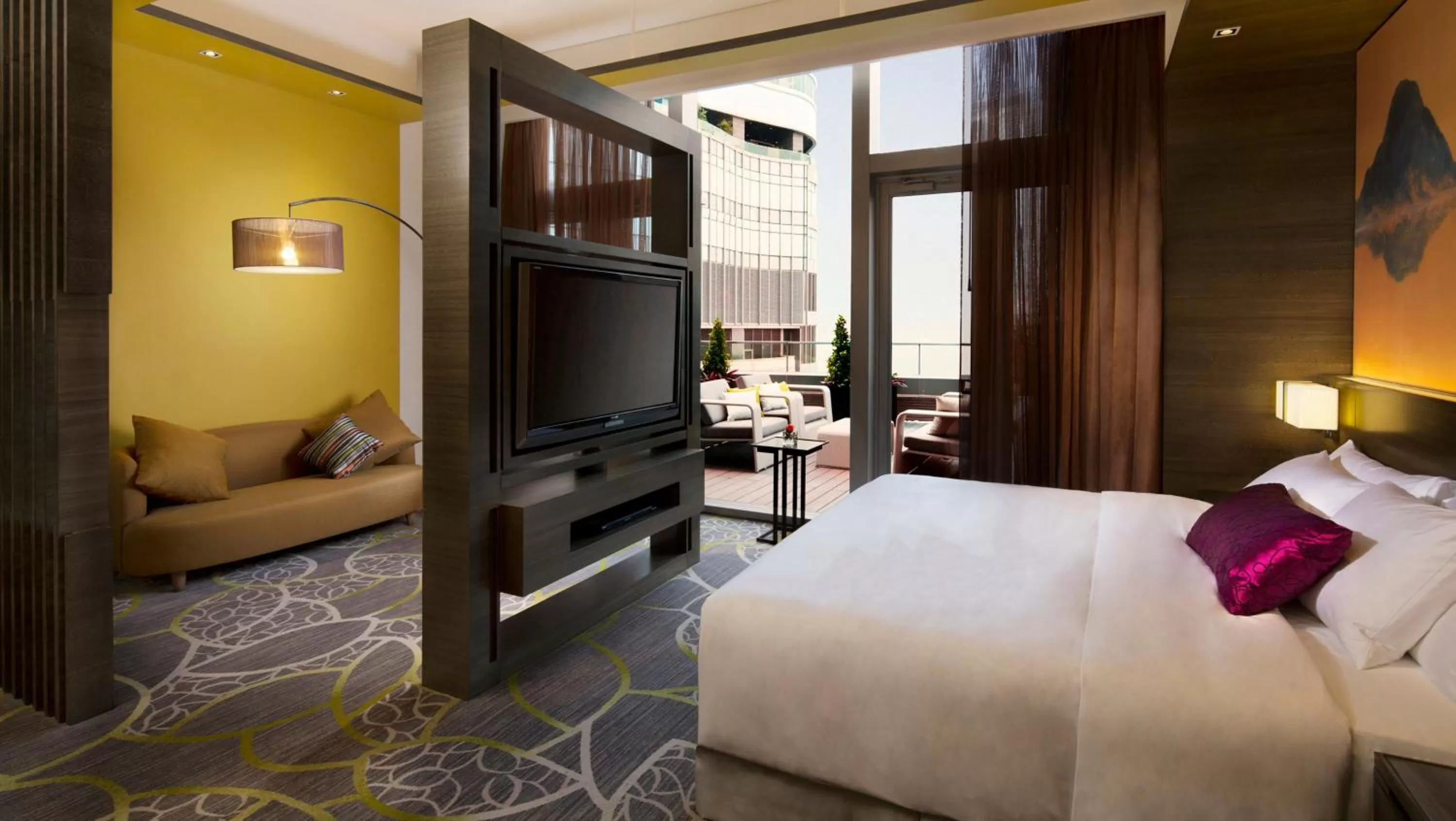 Photo of the whole room, Bed in Crowne Plaza Hong Kong Kowloon East by IHG